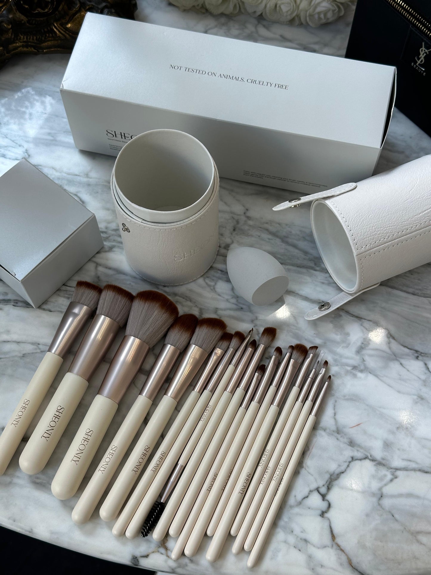 SHEONLY Makeup Brush Set Aurora 18 Pcs Professional Makeup Brush Set for Foundation, Powder, Concealers, Eye Shadows, Blush