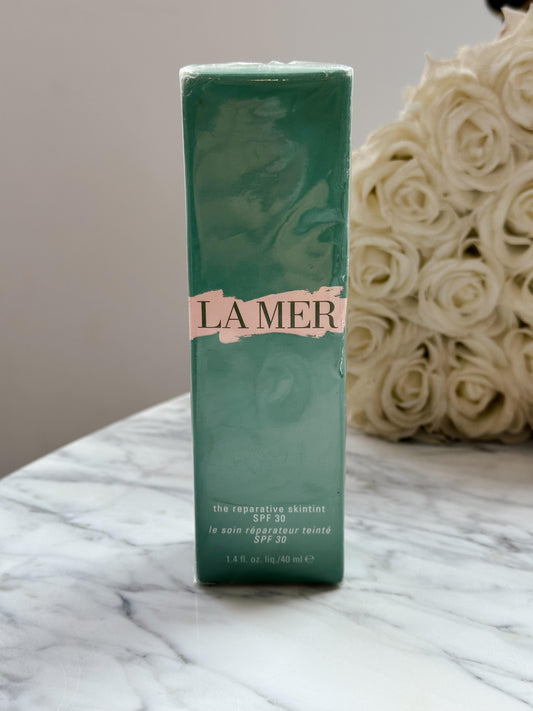 LA MER The Reparative Skintint SPF30