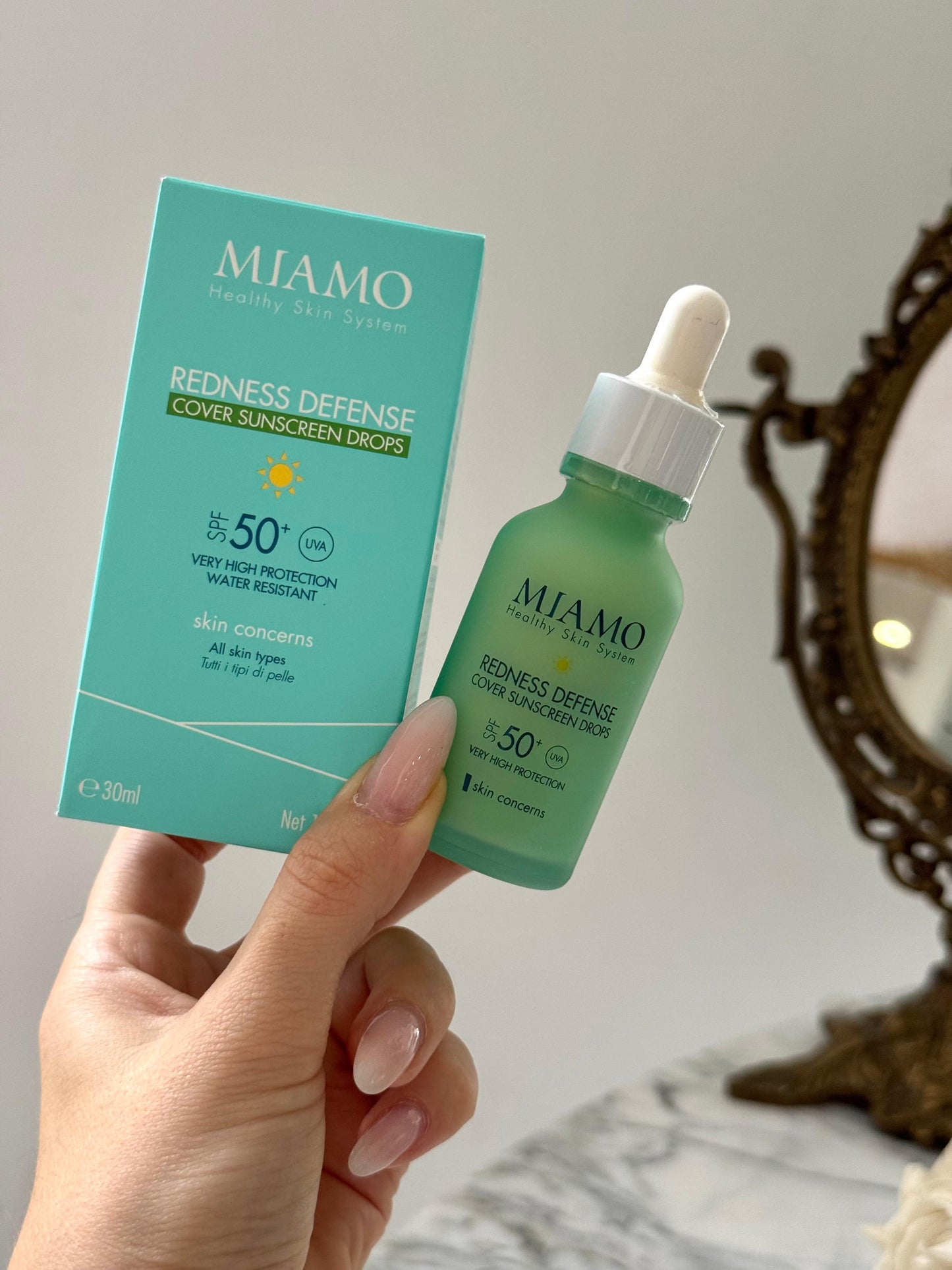MIAMO Redness Defense
Cover Sunscreen Drops SPF50+