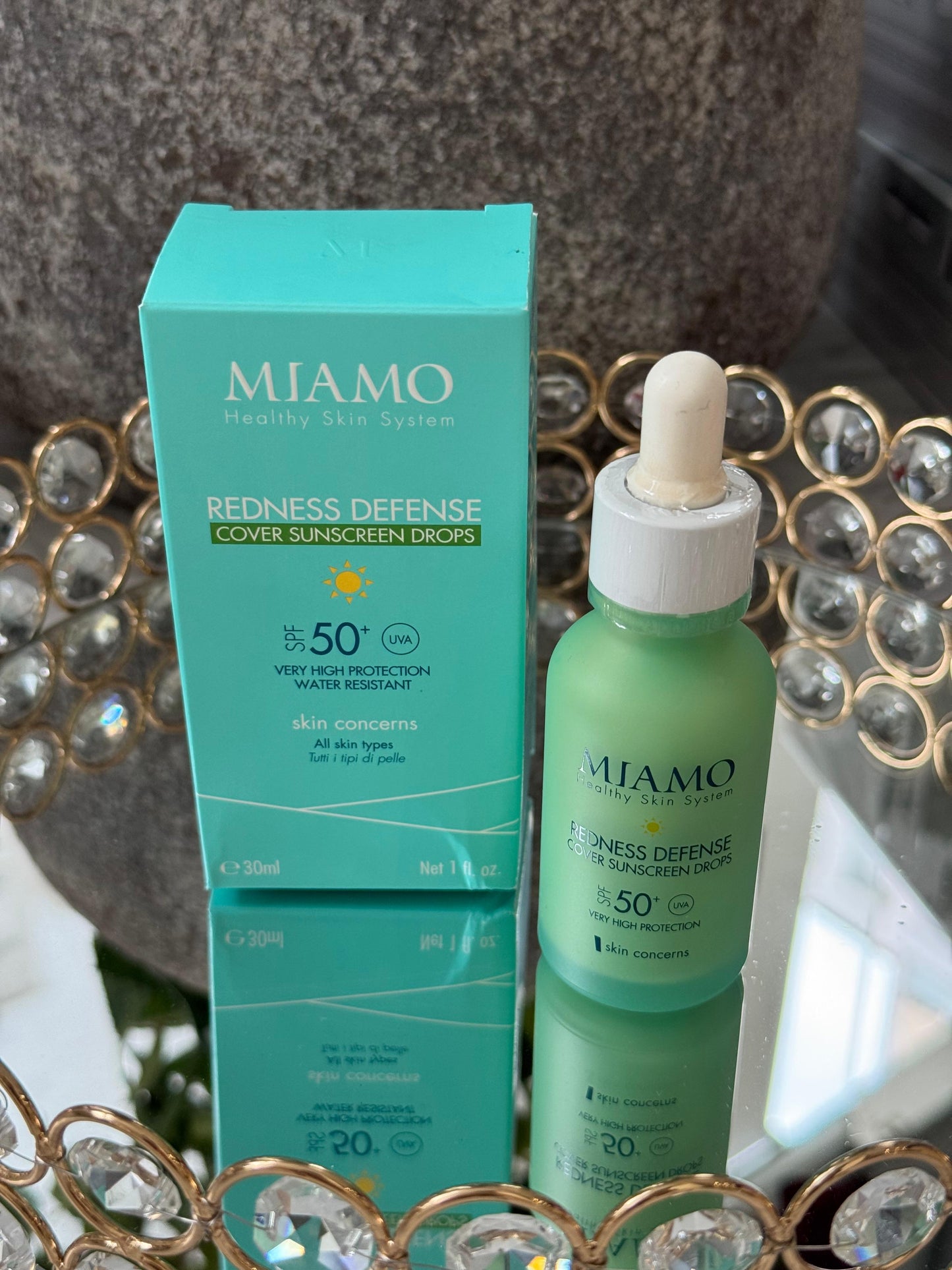 MIAMO Redness Defense
Cover Sunscreen Drops SPF50+