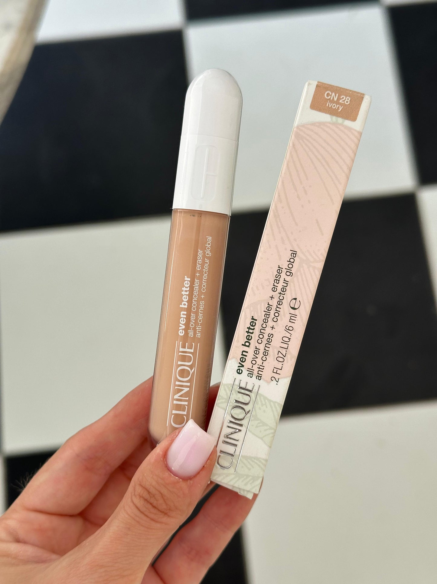 CLINIQUE Even Better™ All-Over Concealer + Eraser