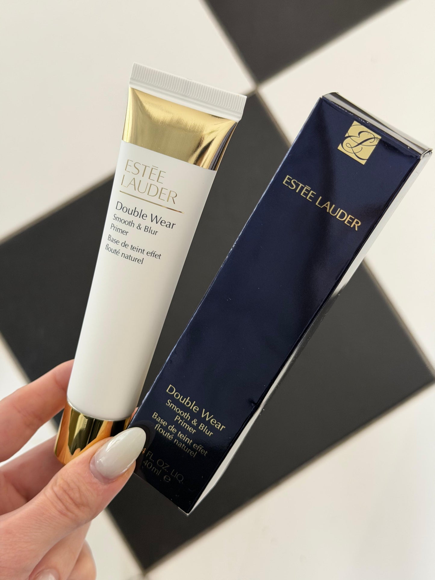 ESTÉE LAUDER Double Wear
Smooth & Blur Primer