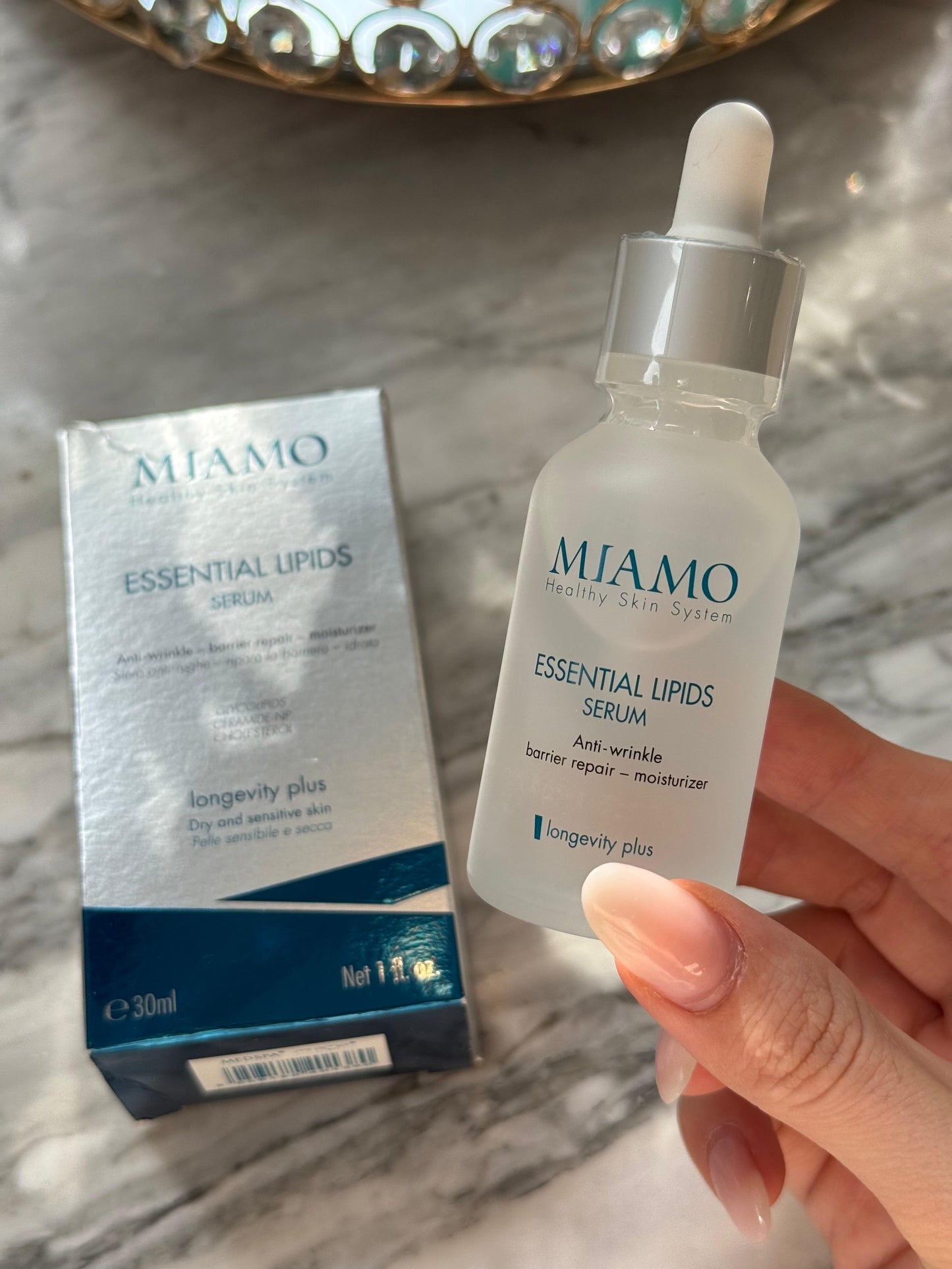 MIAMO Essential Lipids Serum
Longevity Plus Dry And Sensitive Skin