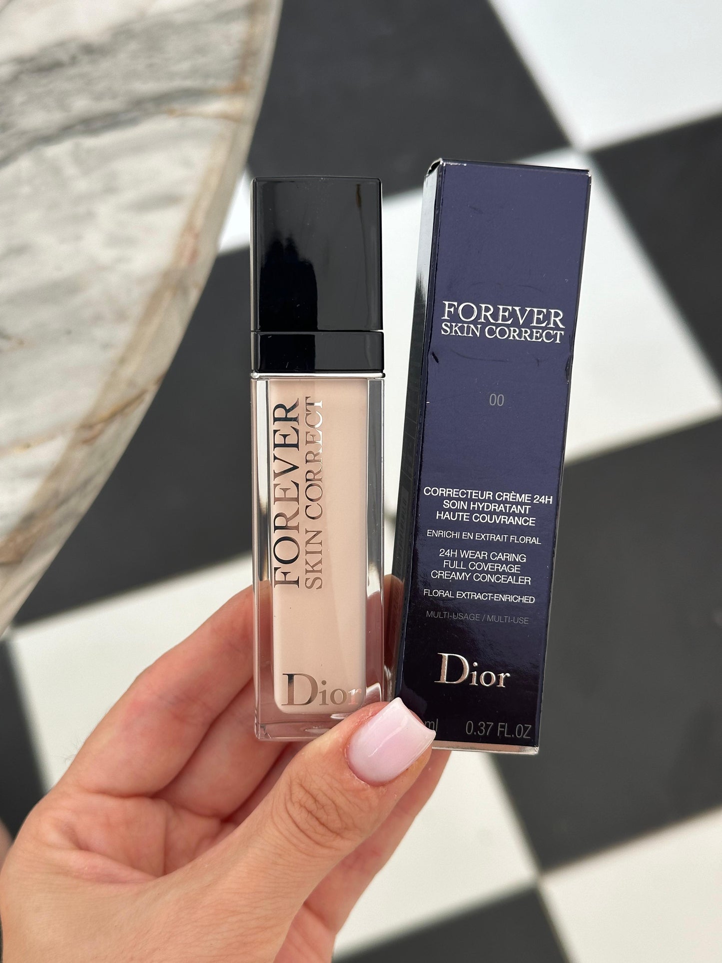 DIOR Forever Skin Correct
Full-Coverage Creamy Concealer - 24h Hydration and Wear