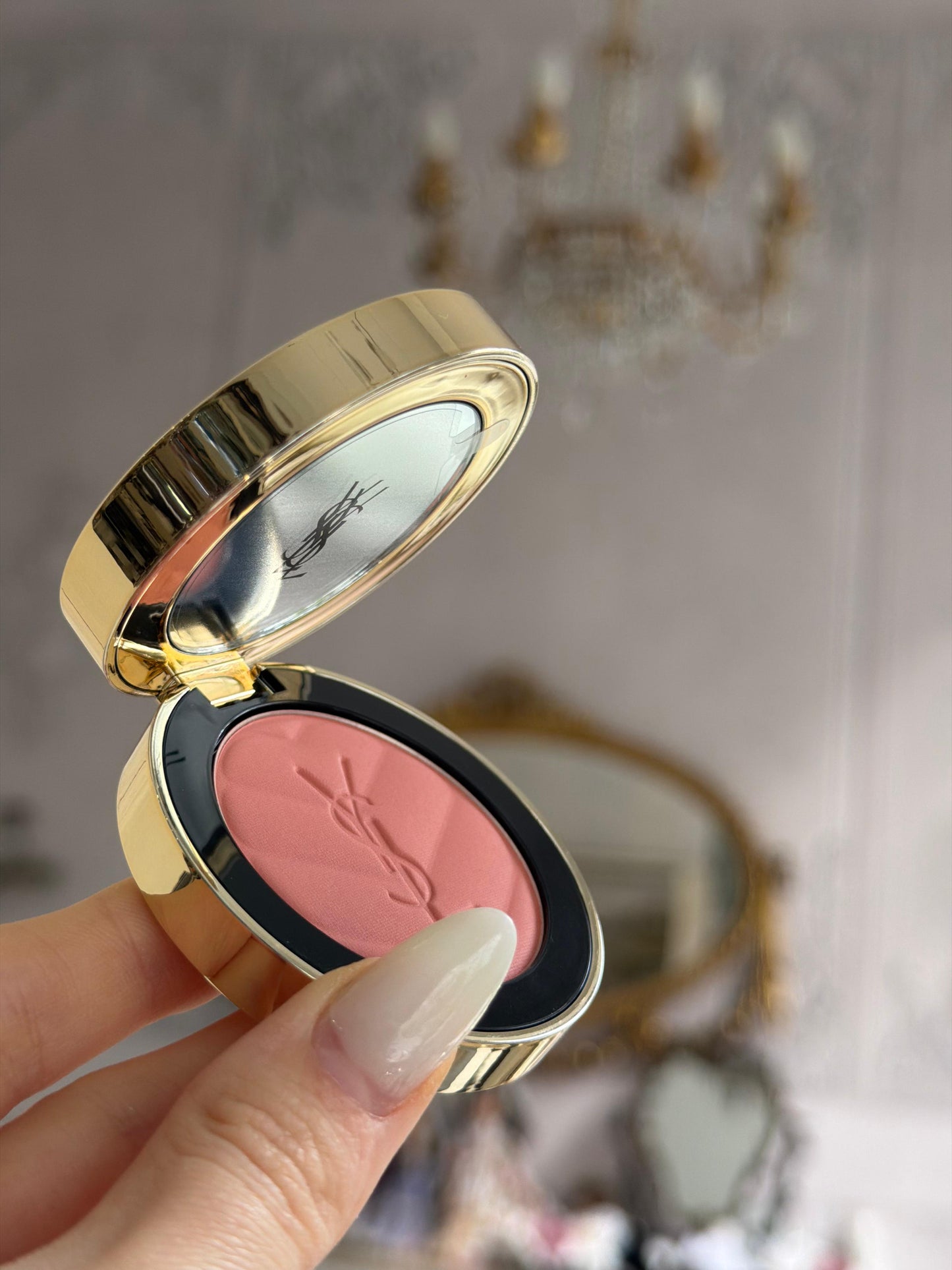 YSL Make Me Blush - Bold Blurring Blush (06)