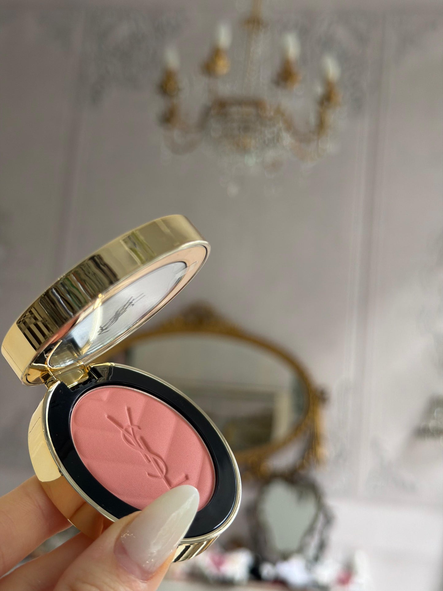 YSL Make Me Blush - Bold Blurring Blush (06)