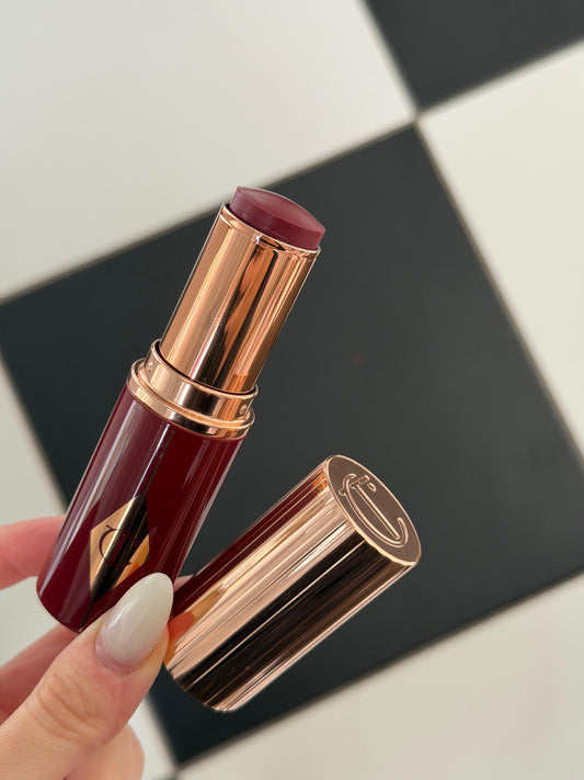 CHARLOTTE Unreal Blush Healthy Glow Stick - Berry Glow
