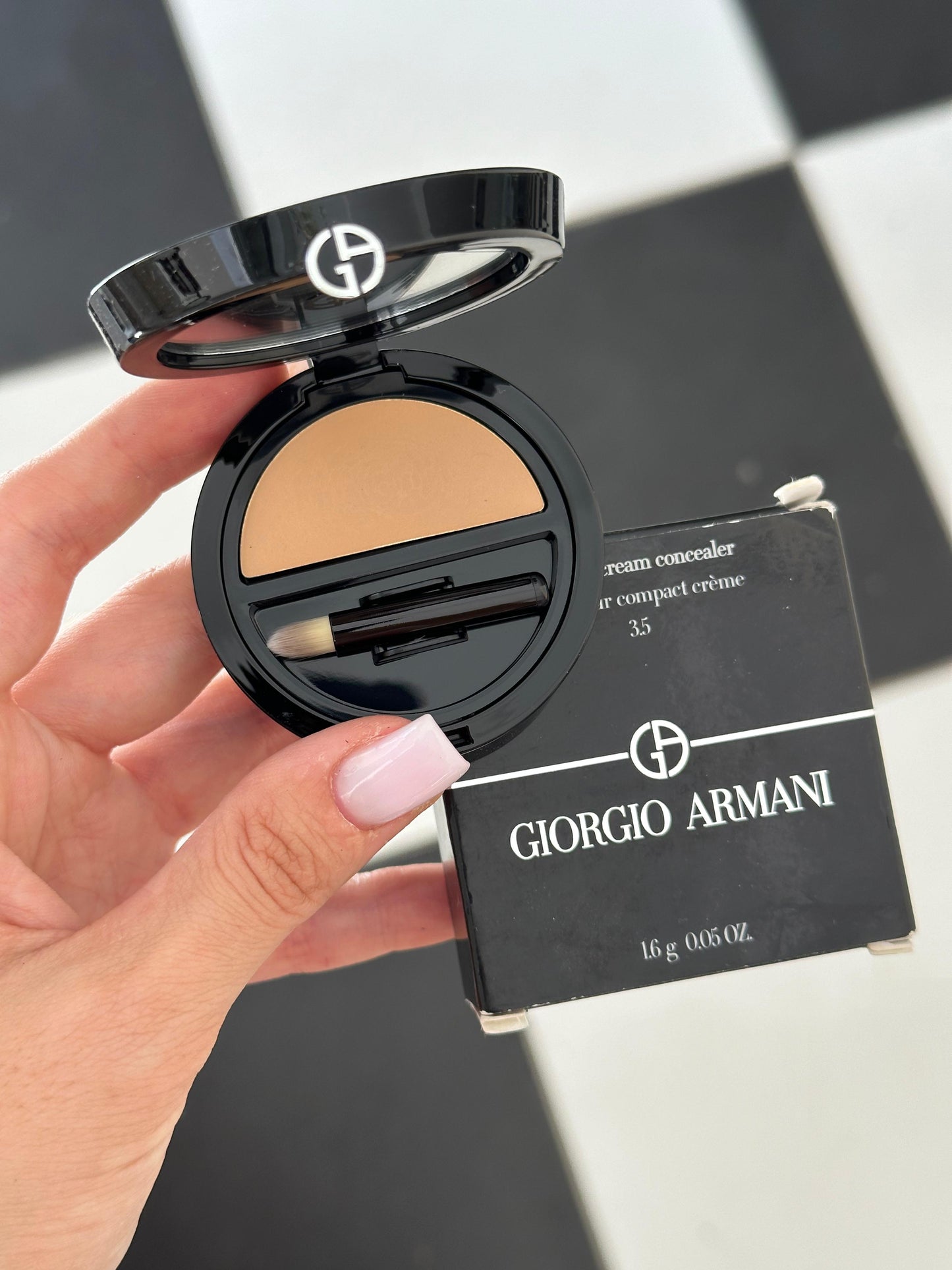 ARMANI Beauty
Compact Cream Concealer