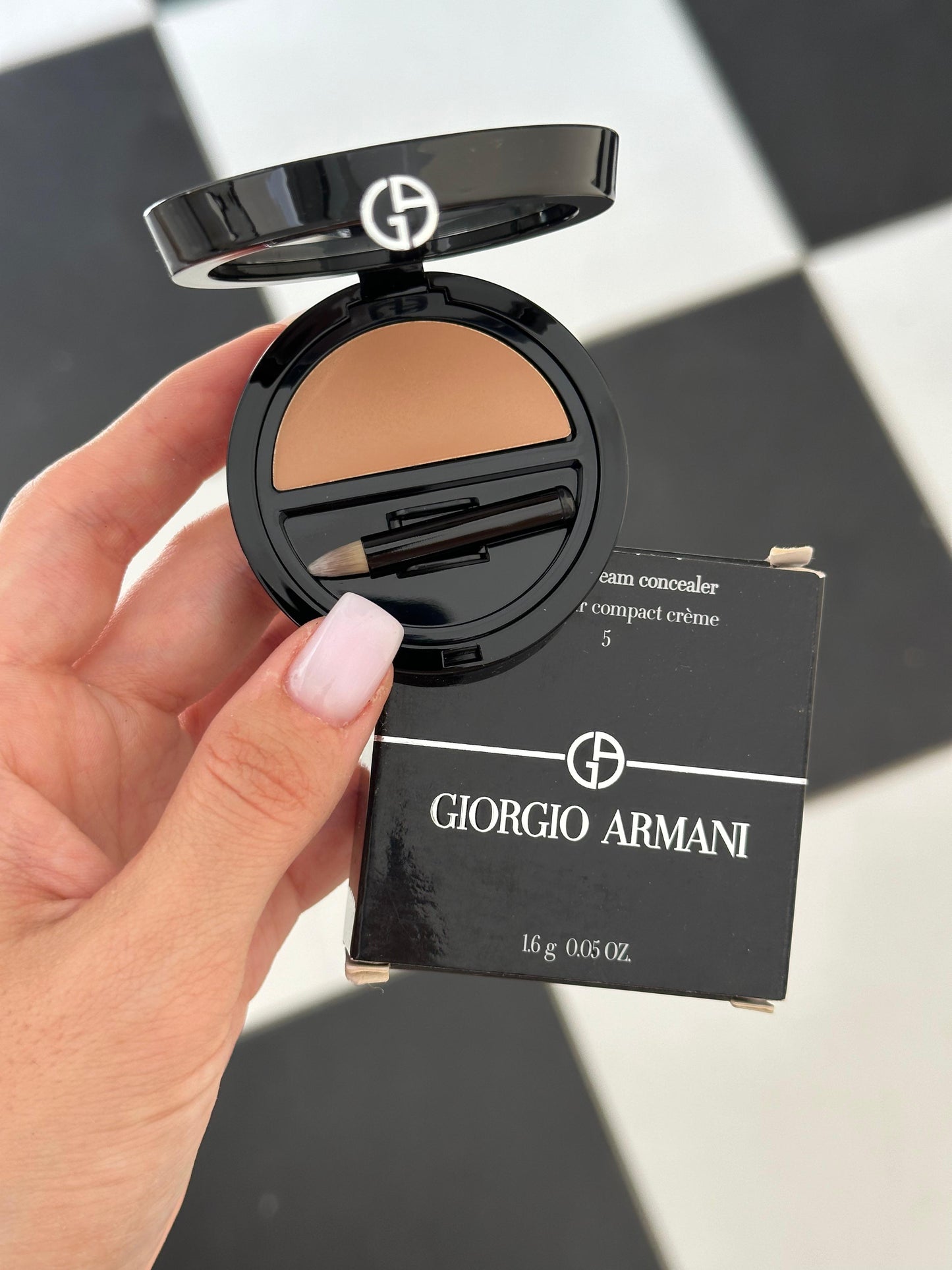 ARMANI Beauty
Compact Cream Concealer