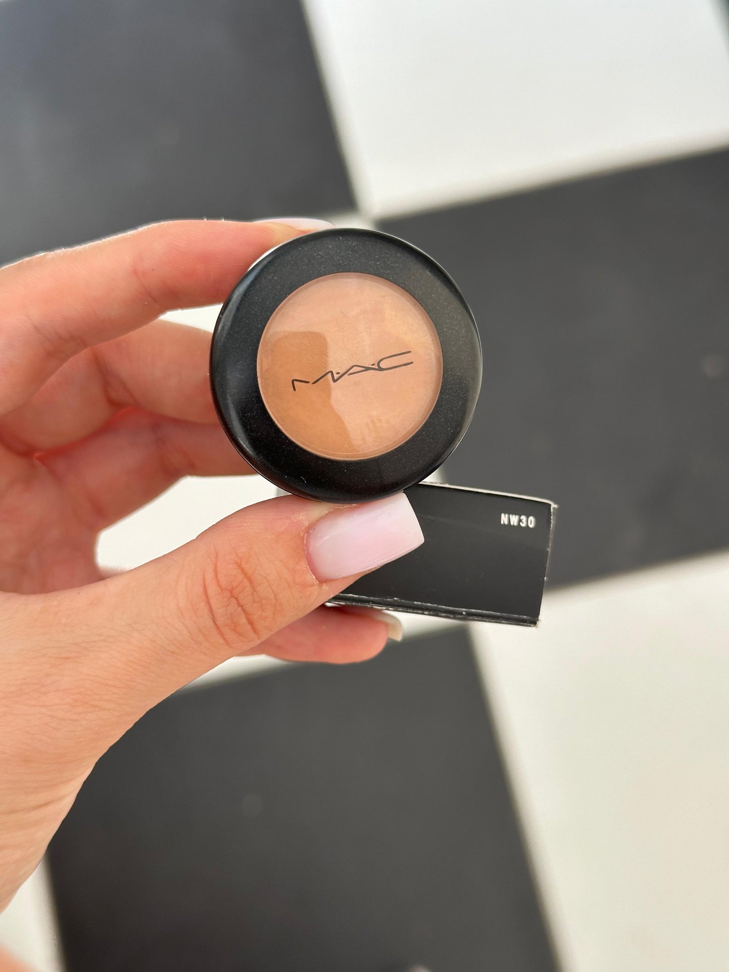 MAC Studio Finish SPF35 Concealer