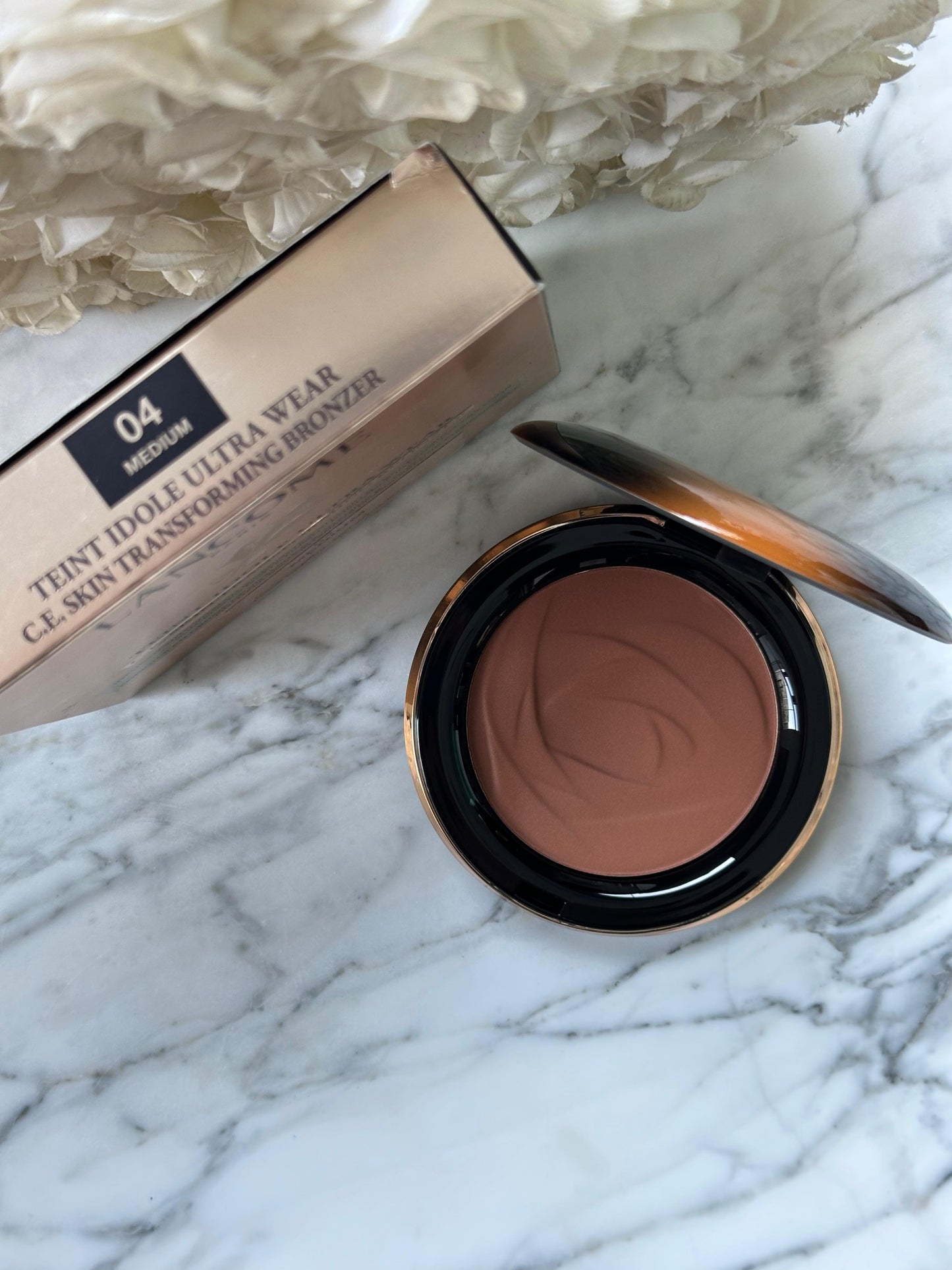 LANCOME Teint Idole Ultra Wear C.E Skin Transforming Bronzer (04)