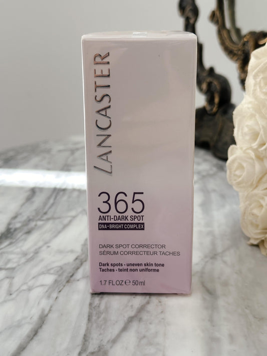 LANCASTER 365 Skin Repair
Anti-Dark Spot Corrector Serum