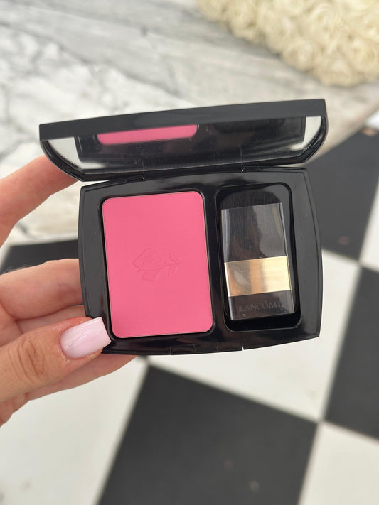 LANCÔME Blush Subtil Powder
Oil-Free & Long-Lasting Color (021)