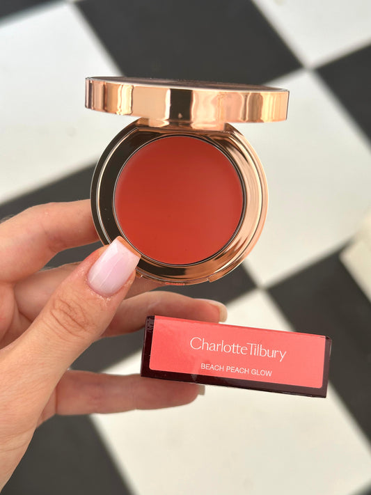 CHARLOTTE TILBURY
Beautiful Skin Island Lip and Cheek - Beach Peach Glow