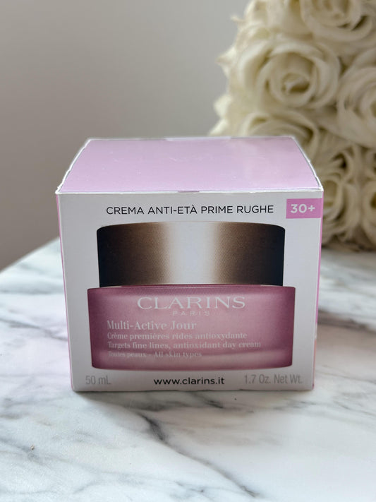 CLARINS Multi-Active Day Cream
Anti-age, First Wrinkles
All Skin Types