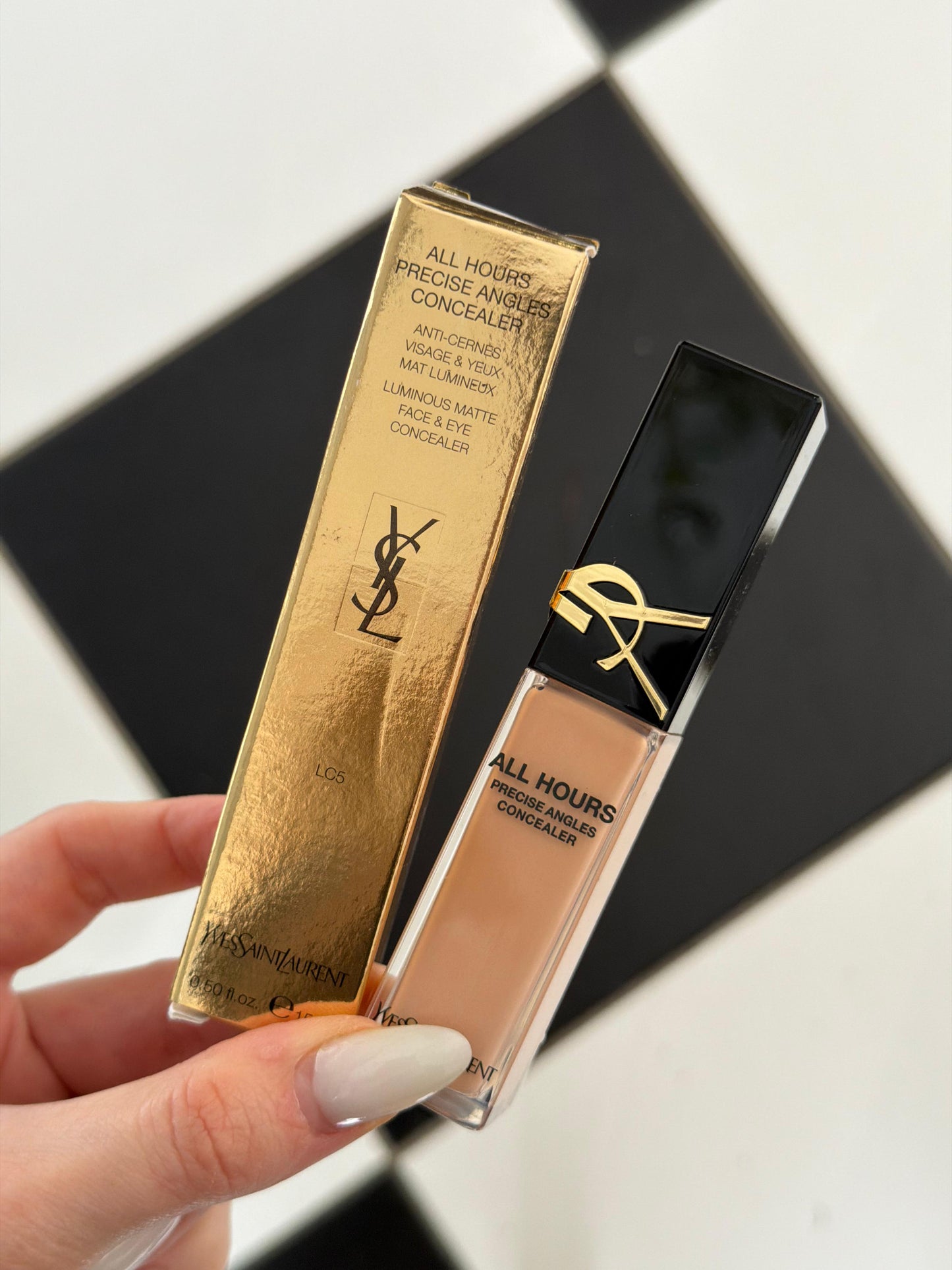 YSL All Hours Precise Angles Luminous Matte Face & Eye Longwear Concealer (LC5)
