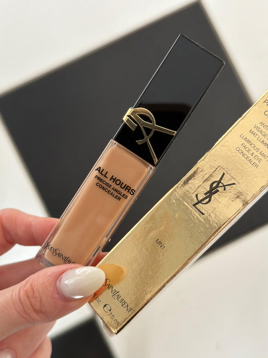 YSL All Hours Precise Angles Luminous Matte Face & Eye Longwear Concealer (MN1)
