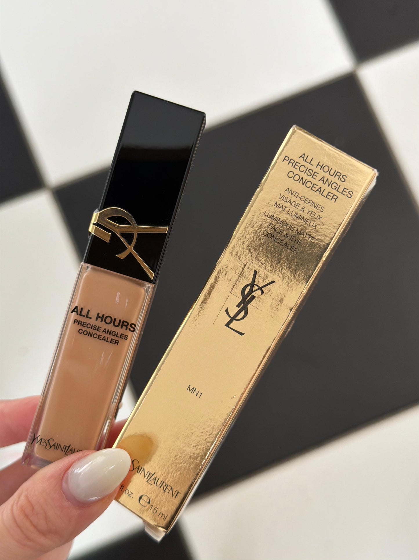 YSL All Hours Precise Angles Luminous Matte Face & Eye Longwear Concealer (MN1)