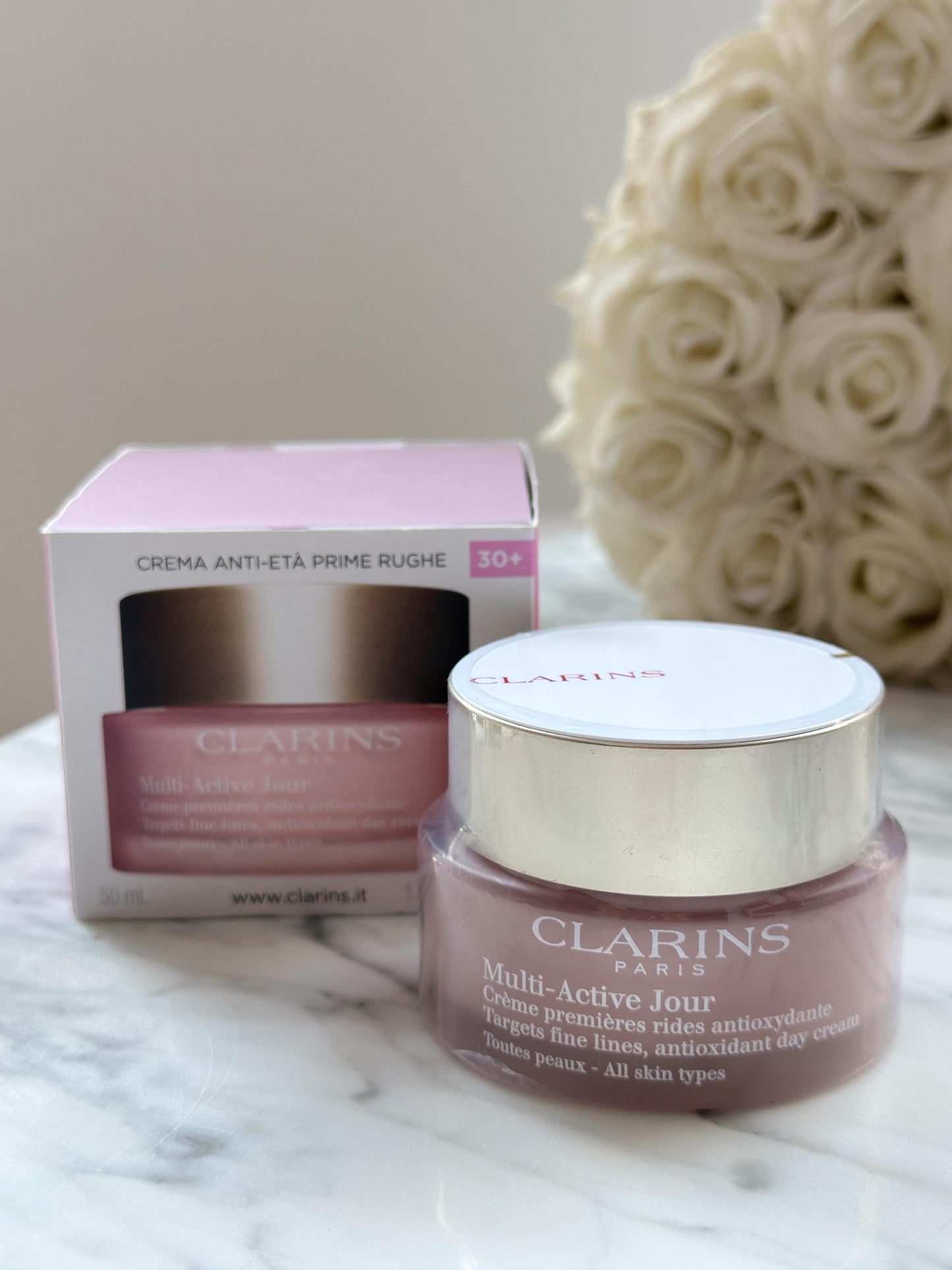 CLARINS Multi-Active Day Cream
Anti-age, First Wrinkles
All Skin Types