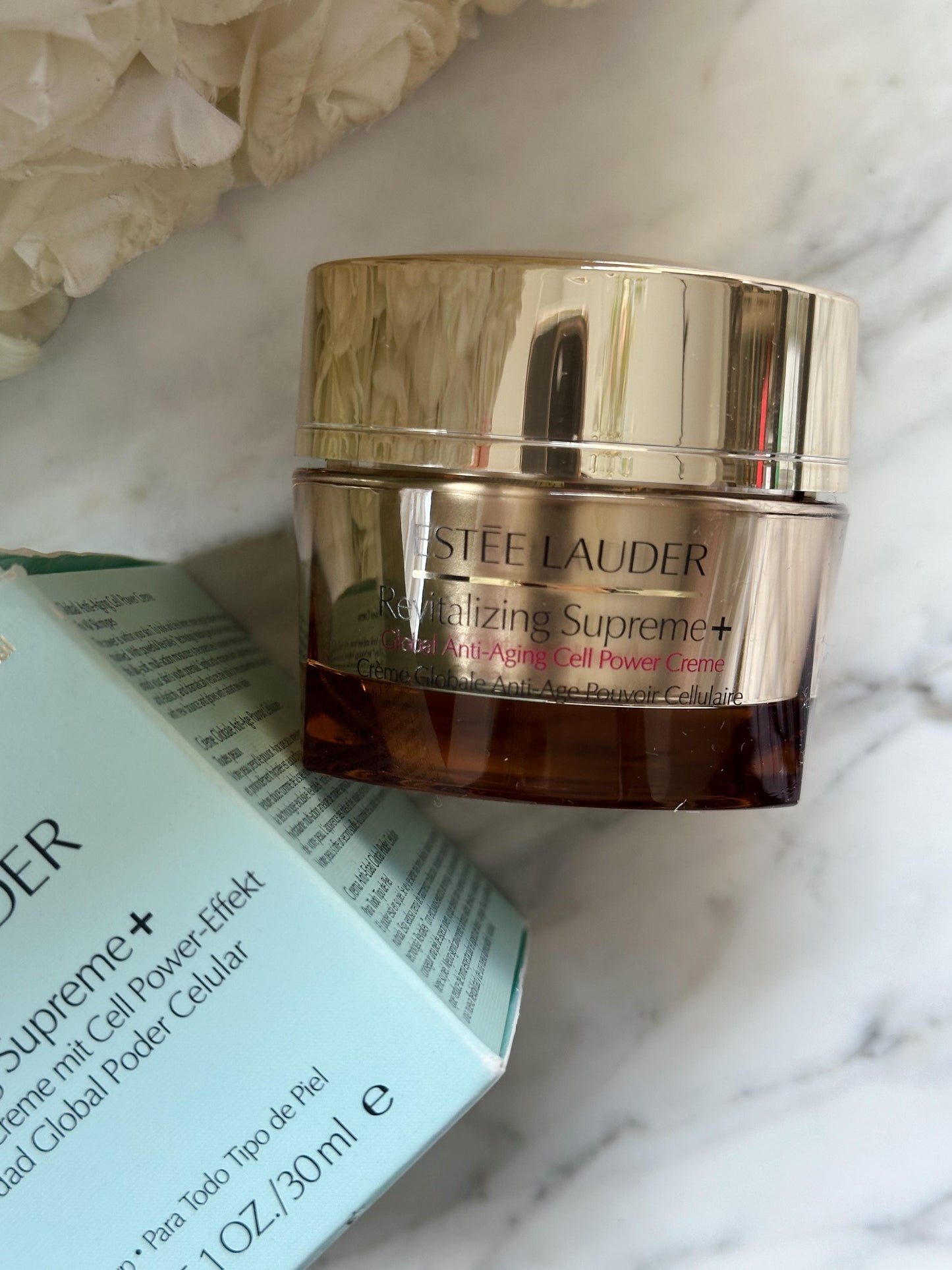 ESTÉE LAUDER Revitalizing Supreme+
Global Anti-Aging Cell Power Creme