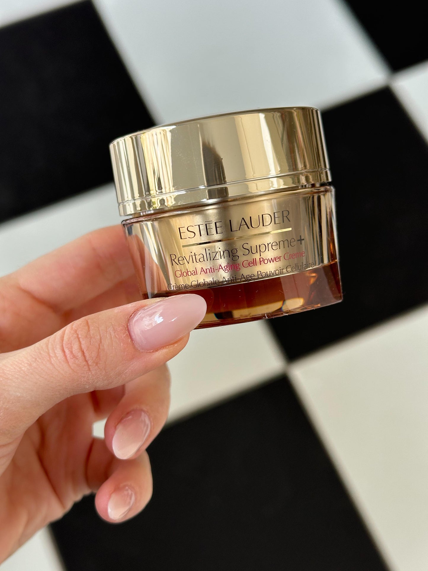 ESTÉE LAUDER Revitalizing Supreme+
Global Anti-Aging Cell Power Creme