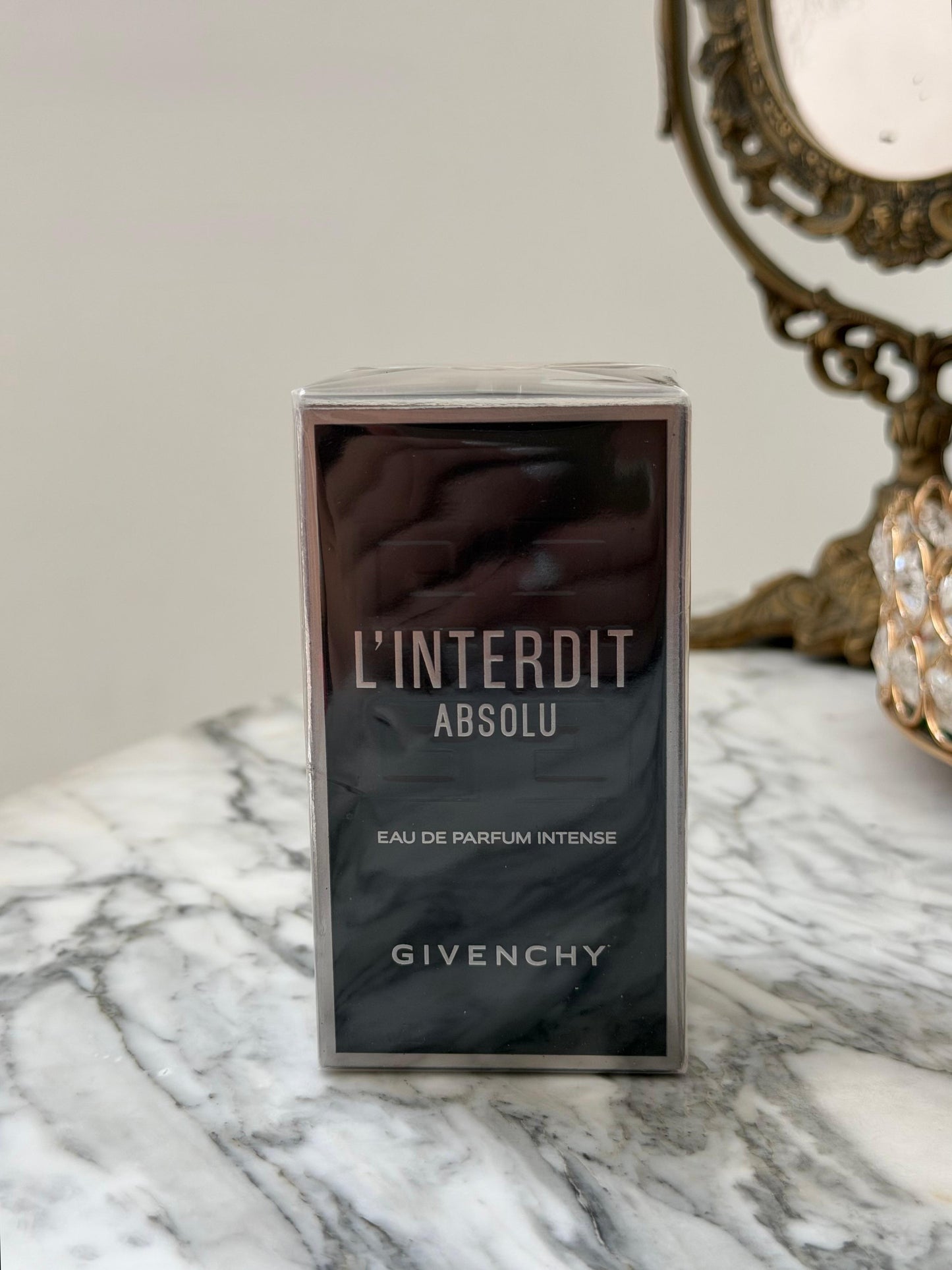 GIVENCHY L’Interdit Absolu Eau De Parfum Intense
Unisex, Floral, Woody, Amber