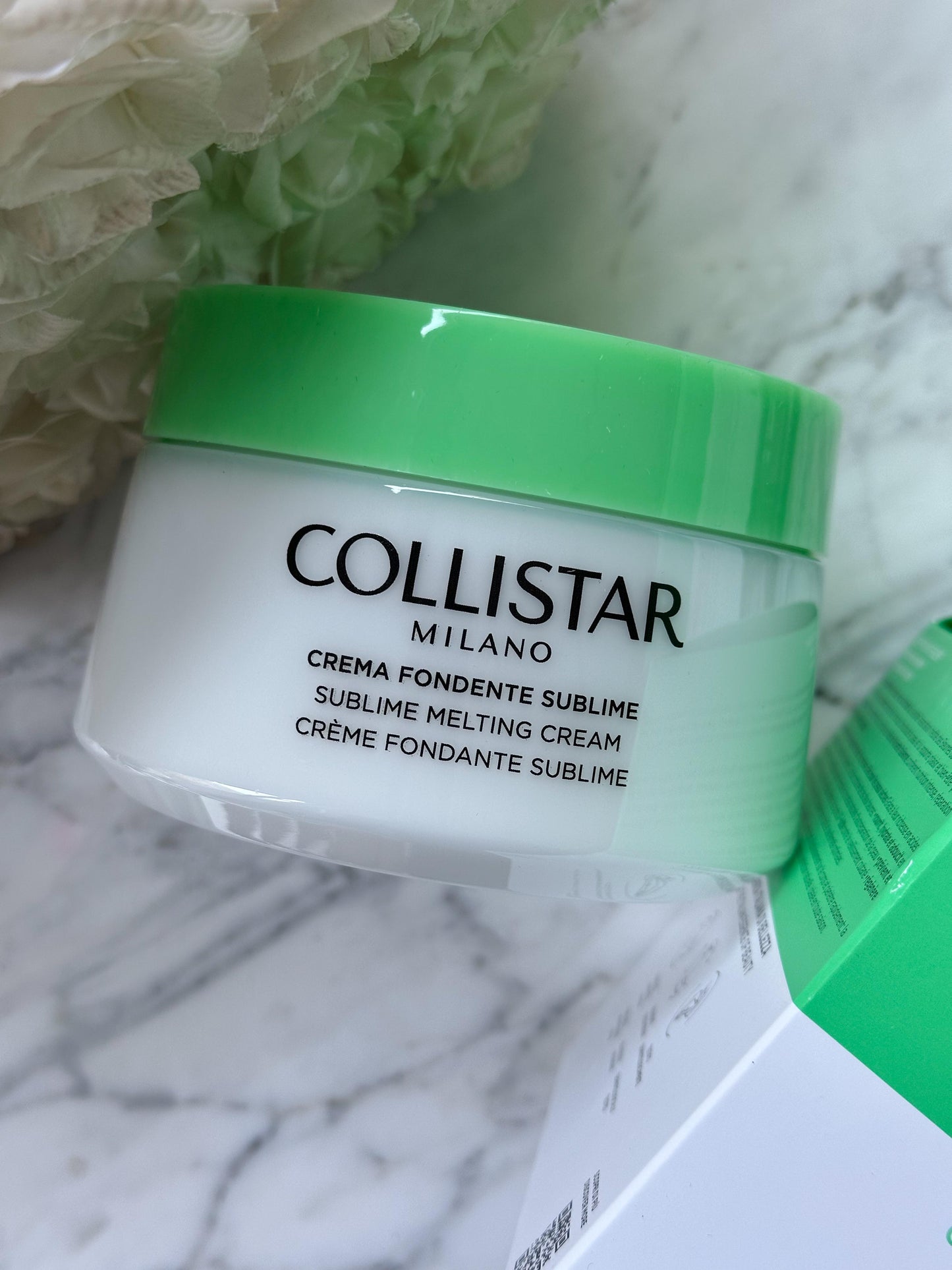 COLLISTAR
Sublime Melting Cream
Nourishes, Repairs, Regenerates