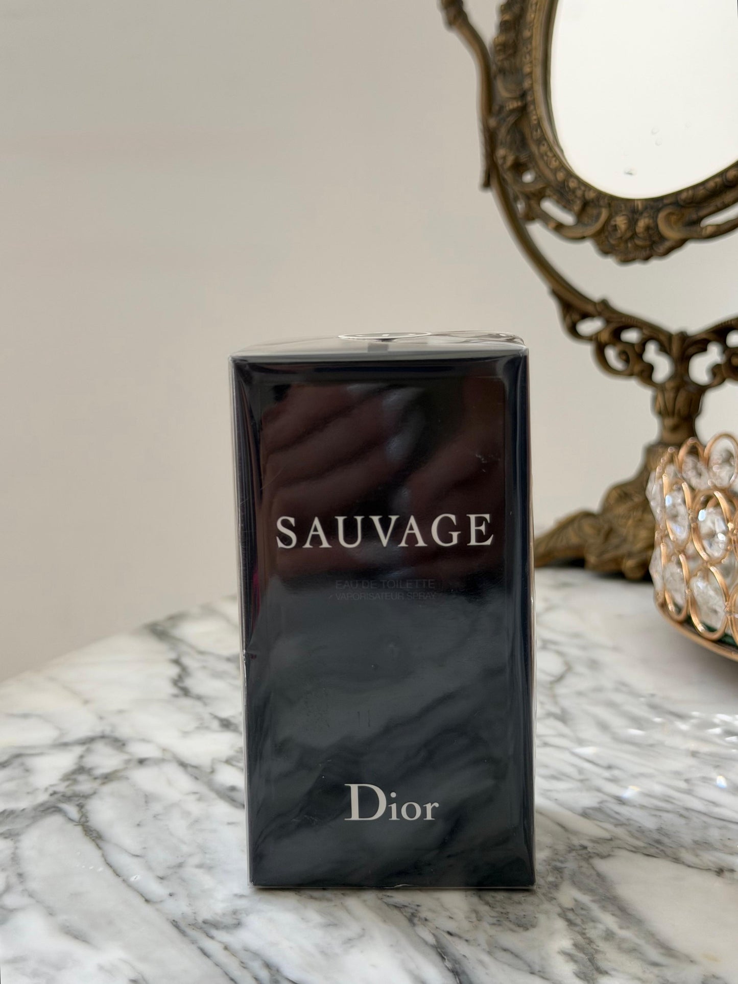 DIOR Sauvage Eau De Toilette - Fresh, Citrus and Woody Notes
