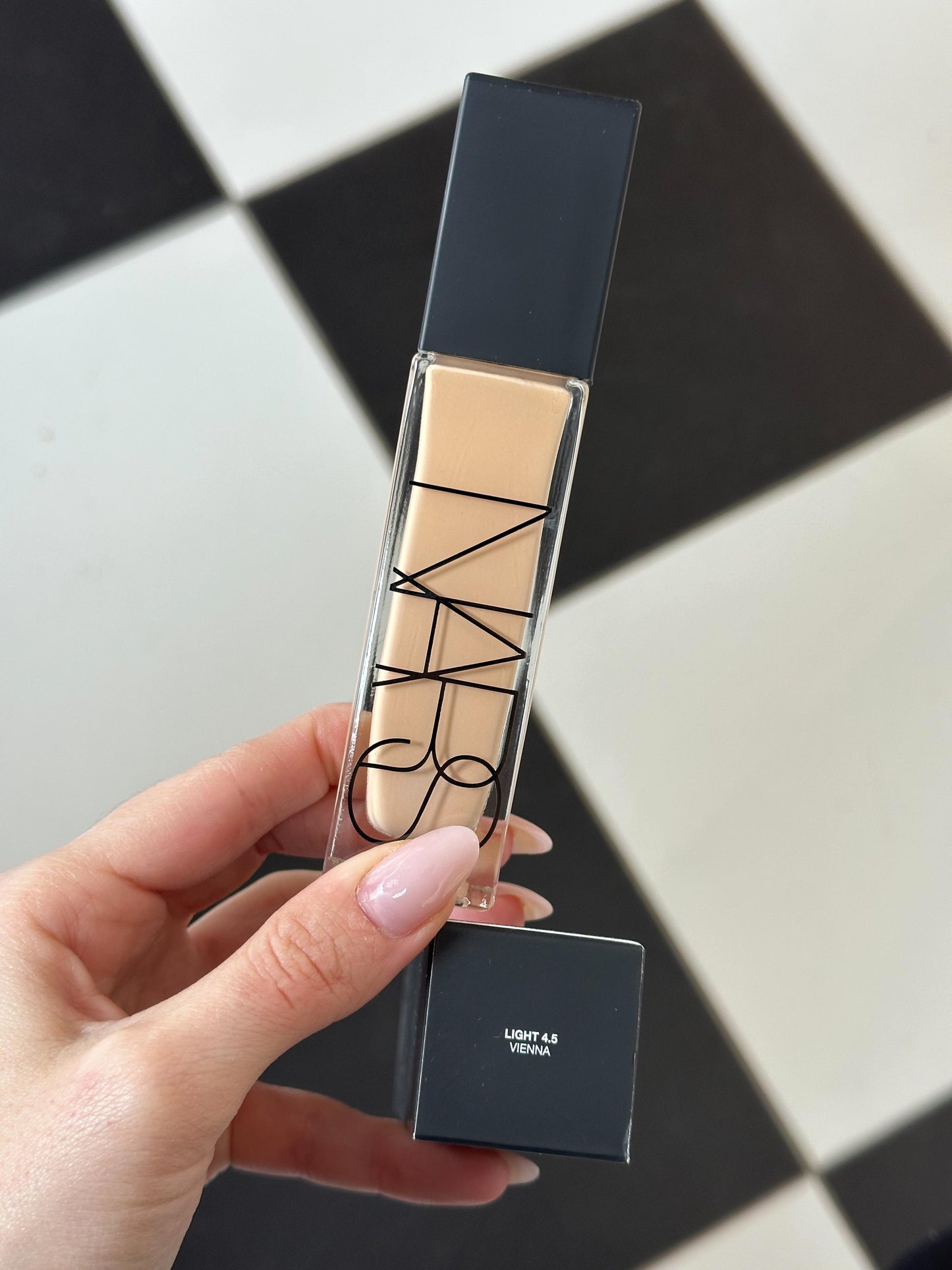 NARS Natural Radiant Longwear Foundation