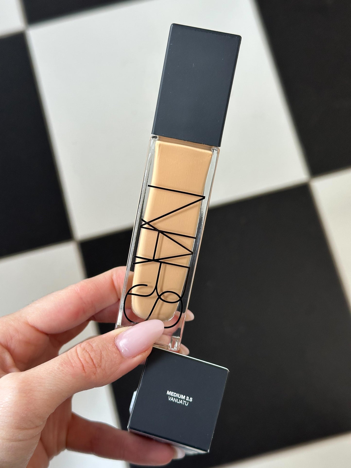 NARS Natural Radiant Longwear Foundation