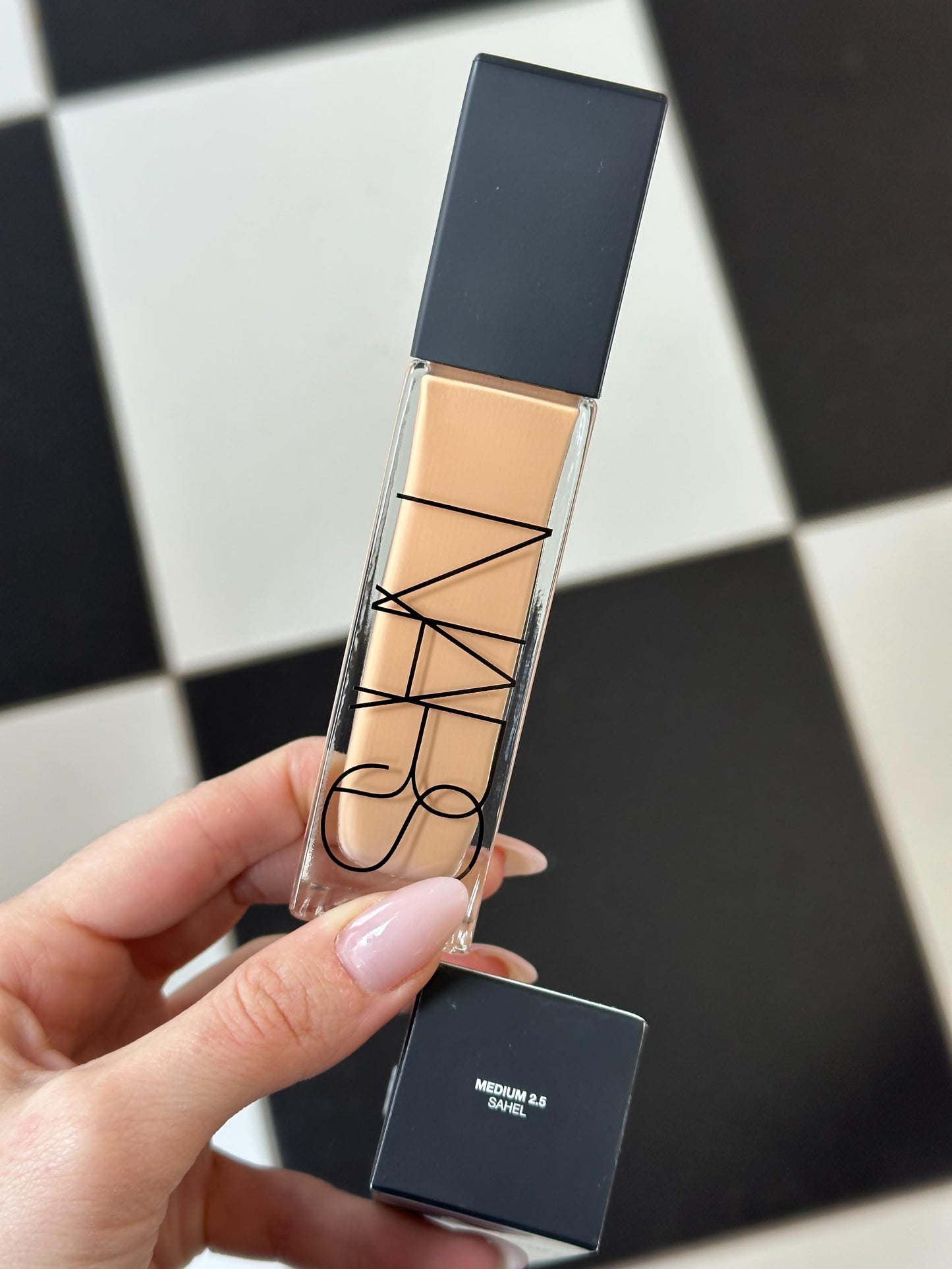 NARS Natural Radiant Longwear Foundation