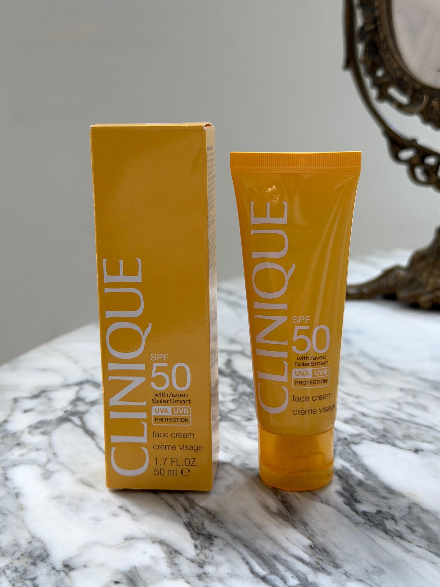 CLINIQUE Face Cream SolarSmart SPF50