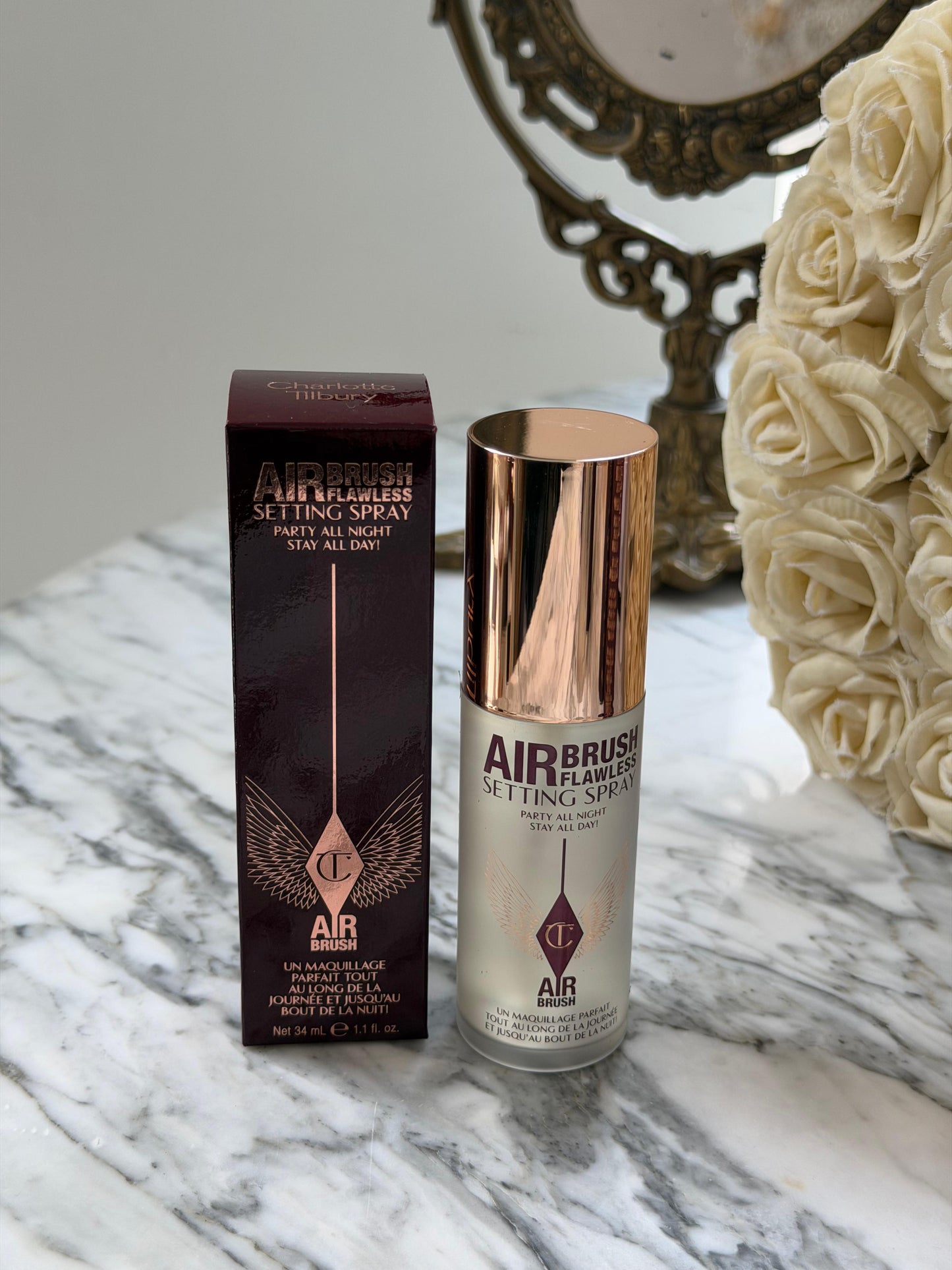 CHARLOTTE TILBURY
Airbrush Flawless Setting Spray
