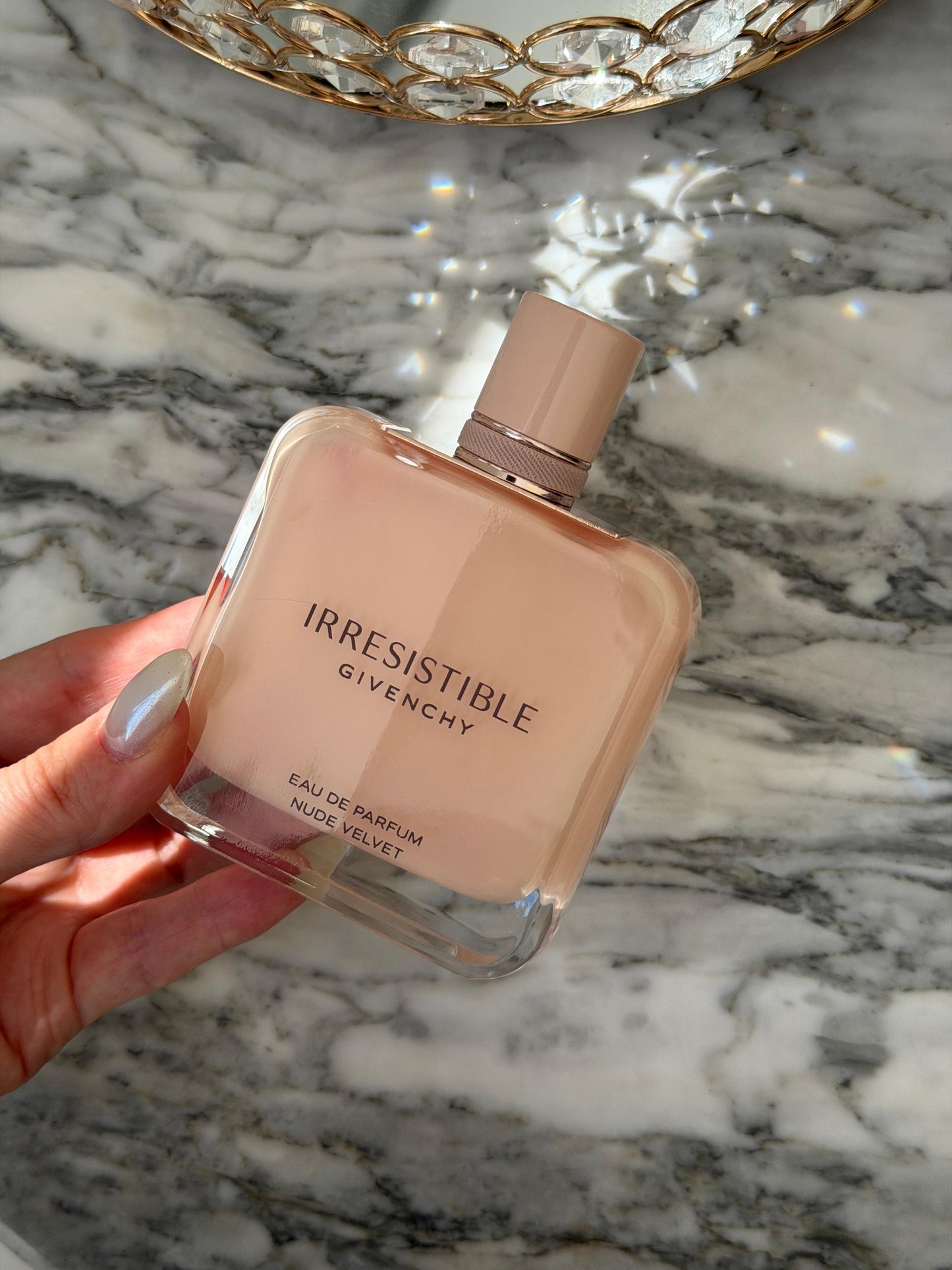 GIVENCHY Irresistible Nude Velvet
Eau de Parfum
Floral, Woody, Musky