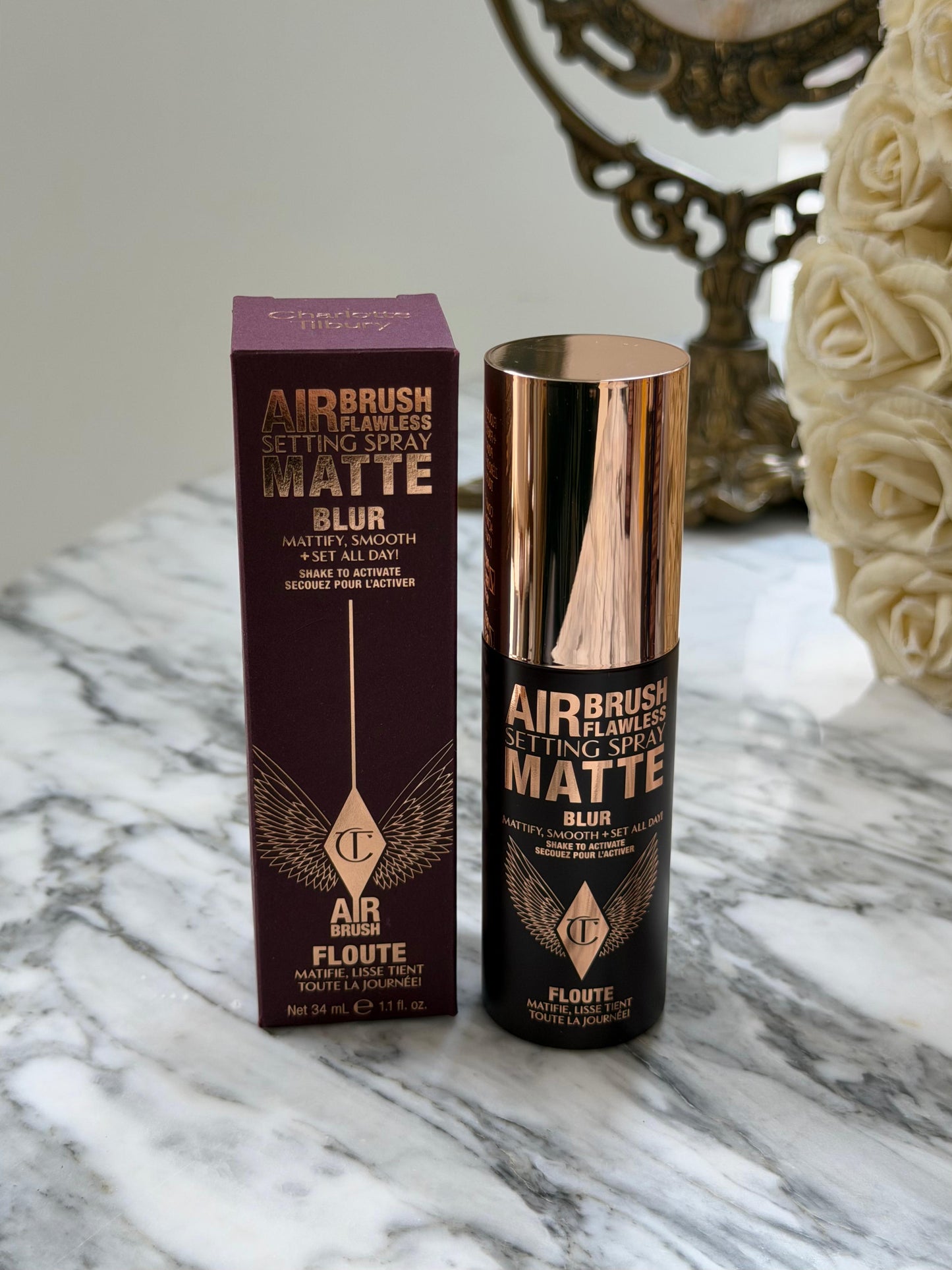 CHARLOTTE TILBURY
Airbrush Flawless Matte Blurring & Waterproof Setting Spray