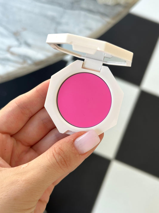 FENTY BEAUTY Cheeks Out Freestyle Cream Blush