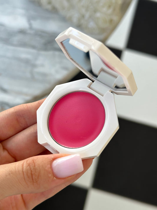 FENTY BEAUTY Cheeks Out Freestyle Cream Blush - Crush on Cupid