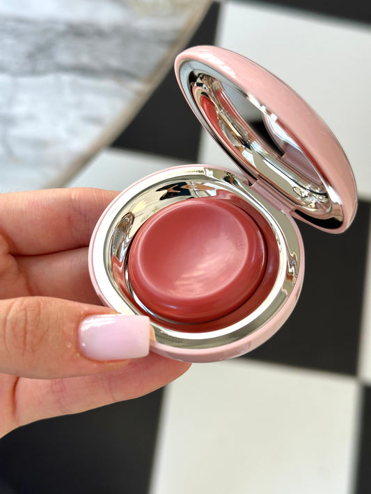 RARE BEAUTY Stay Vulnerable Melting Blush - Nearly Apricot