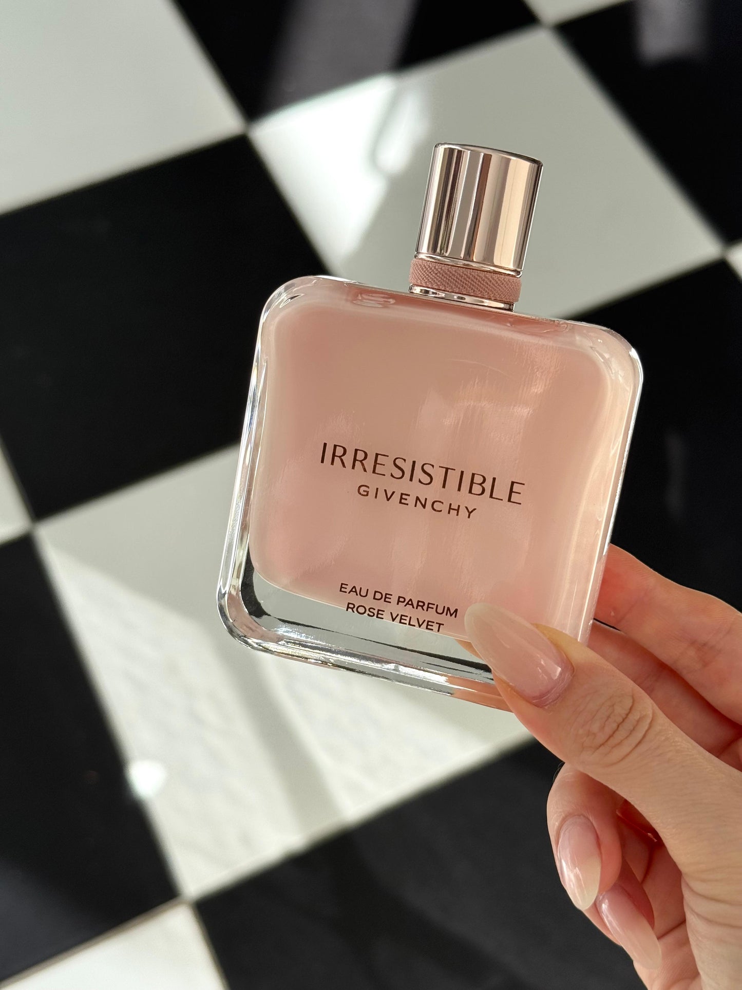 GIVENCHY Irresistible Rose Velvet
Eau de Parfum 80ml
Floral, Chypre, Musky