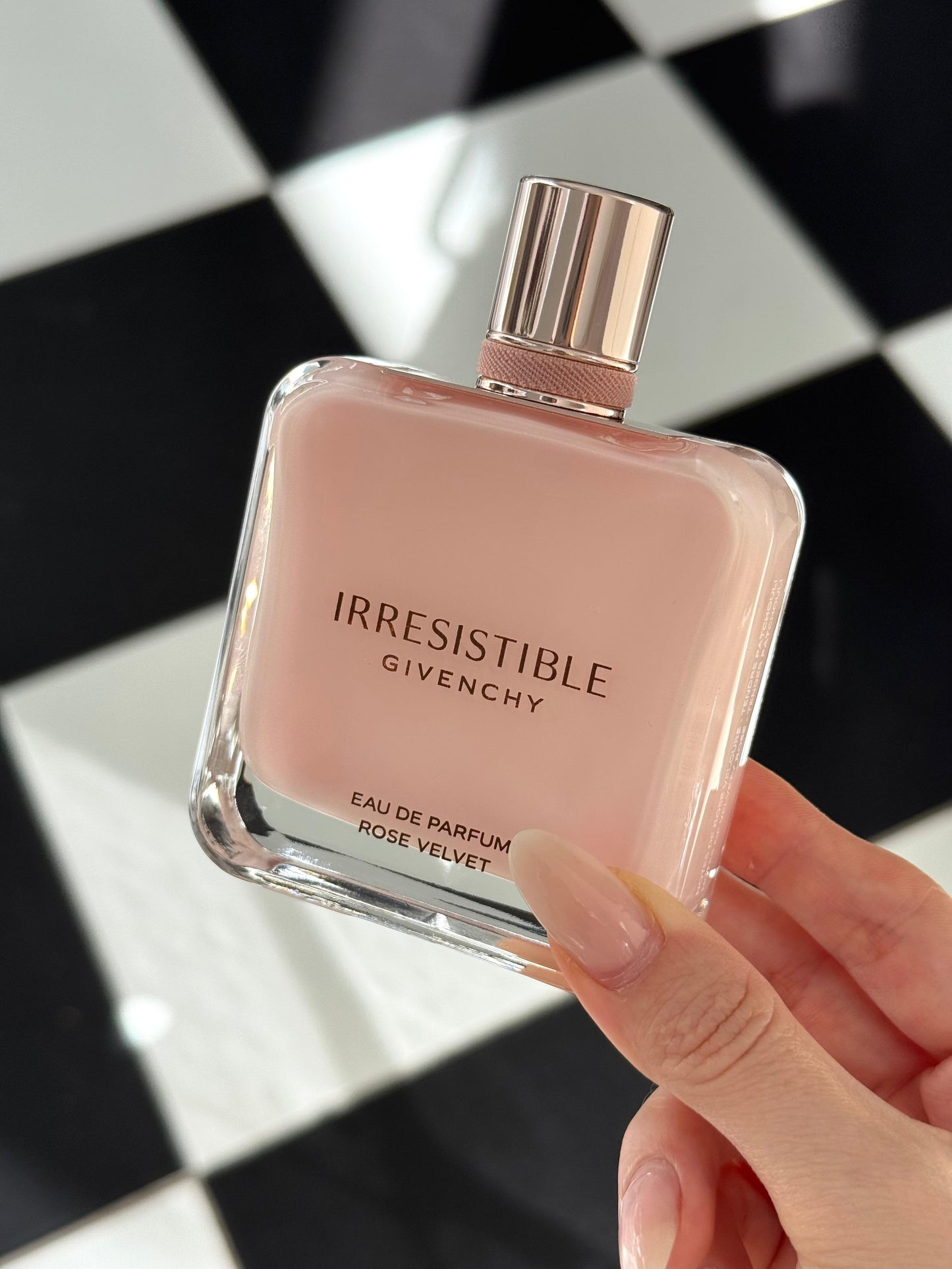 GIVENCHY Irresistible Rose Velvet
Eau de Parfum 80ml
Floral, Chypre, Musky