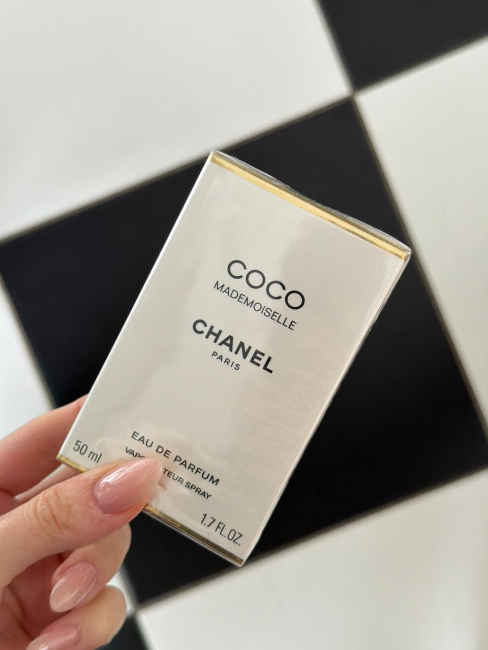 CHANEL Coco Mademoiselle Eau De Parfum