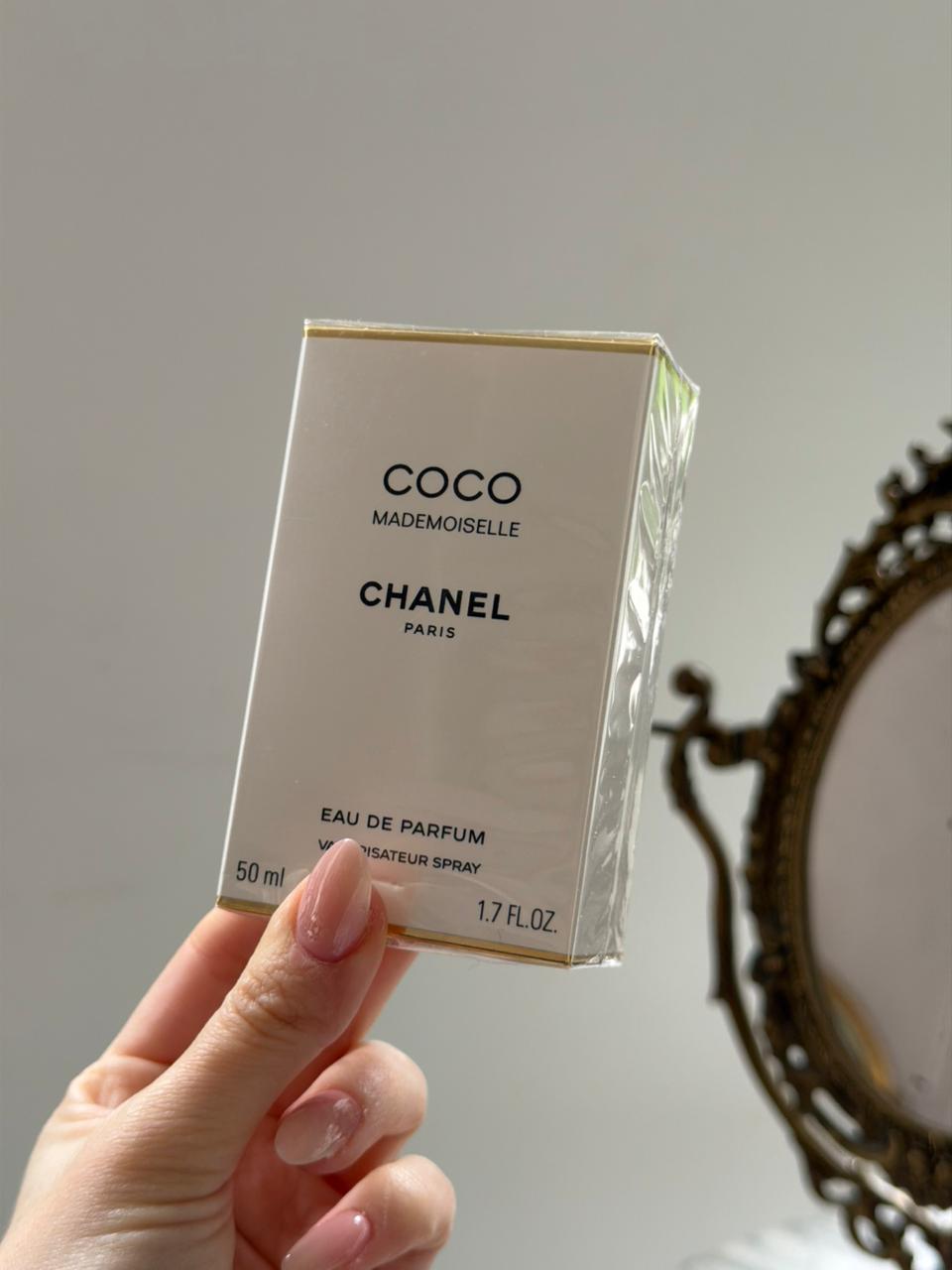 CHANEL Coco Mademoiselle Eau De Parfum