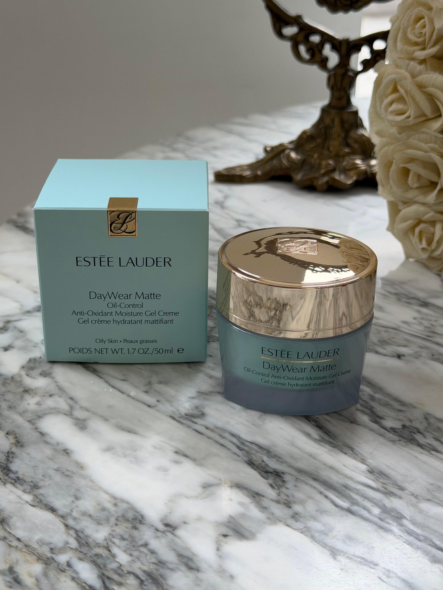 ESTÉE LAUDER DayWear Matte Moisturizer
Oil-Control Anti-Oxidant Hydratation Moisture Gel Creme - Oily Skin
