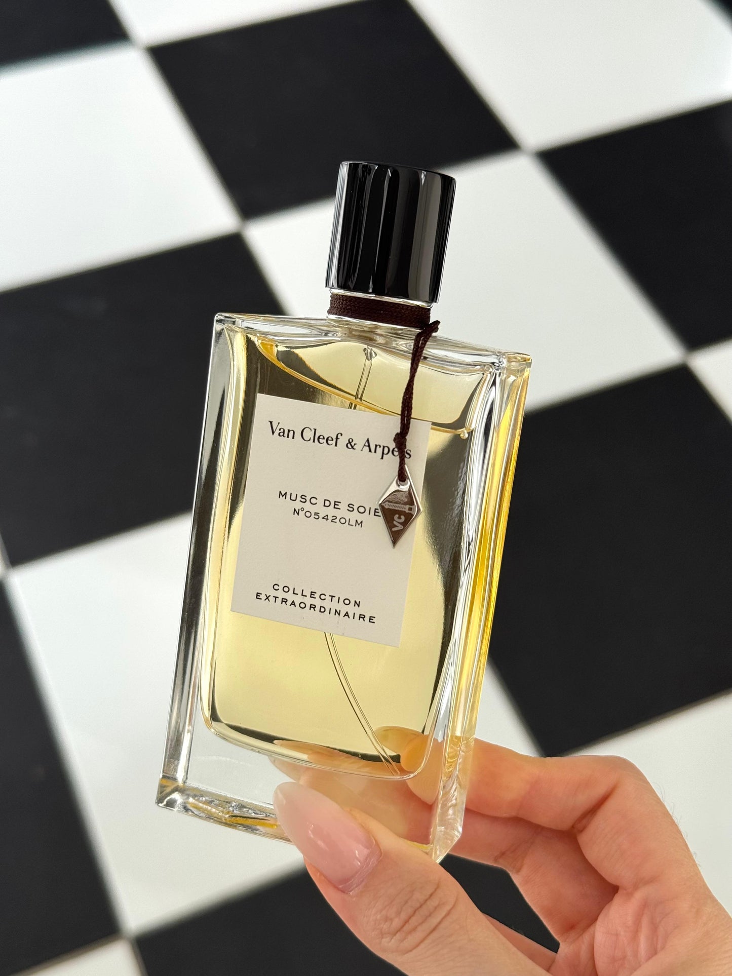 VAN CLEEF & ARPELS Musc De Soie Eau De Parfum