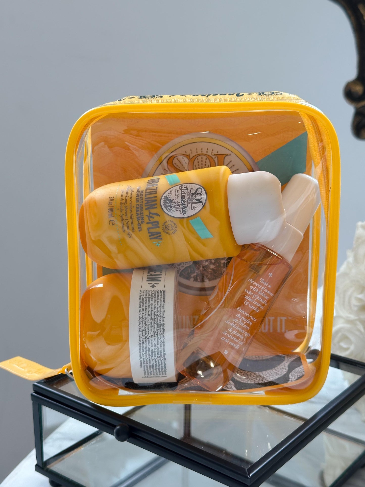 SOL DE JANEIRO Bum Bum Summer Jet Set
Brazilian Bum Bum Cream Travel Size & Other Travel-Ready Minis