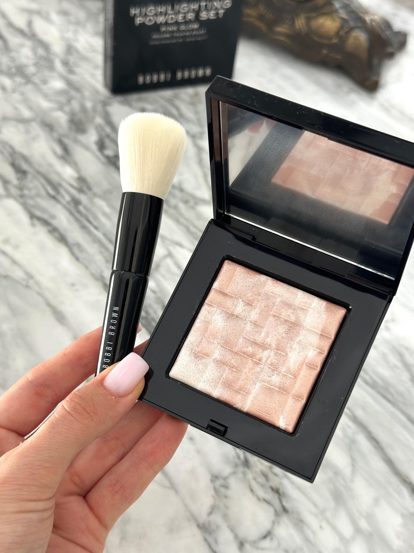 BOBBI BROWN
Highlighting Powder Set