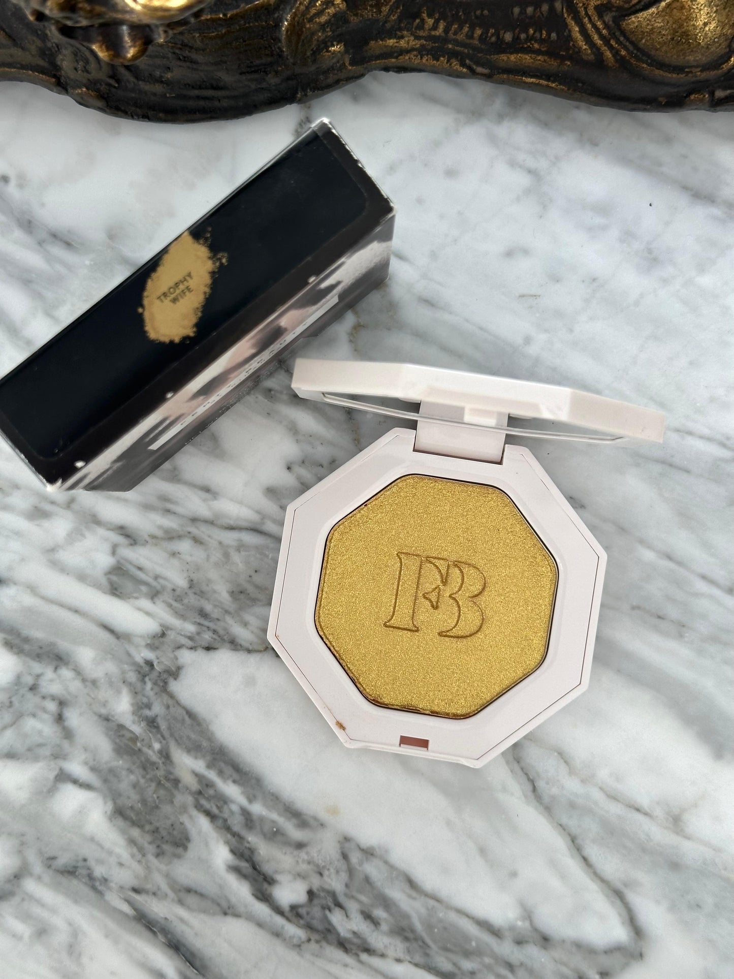 FENTY BEAUTY Killawatt Freestyle Highlighter - Trophy Wife