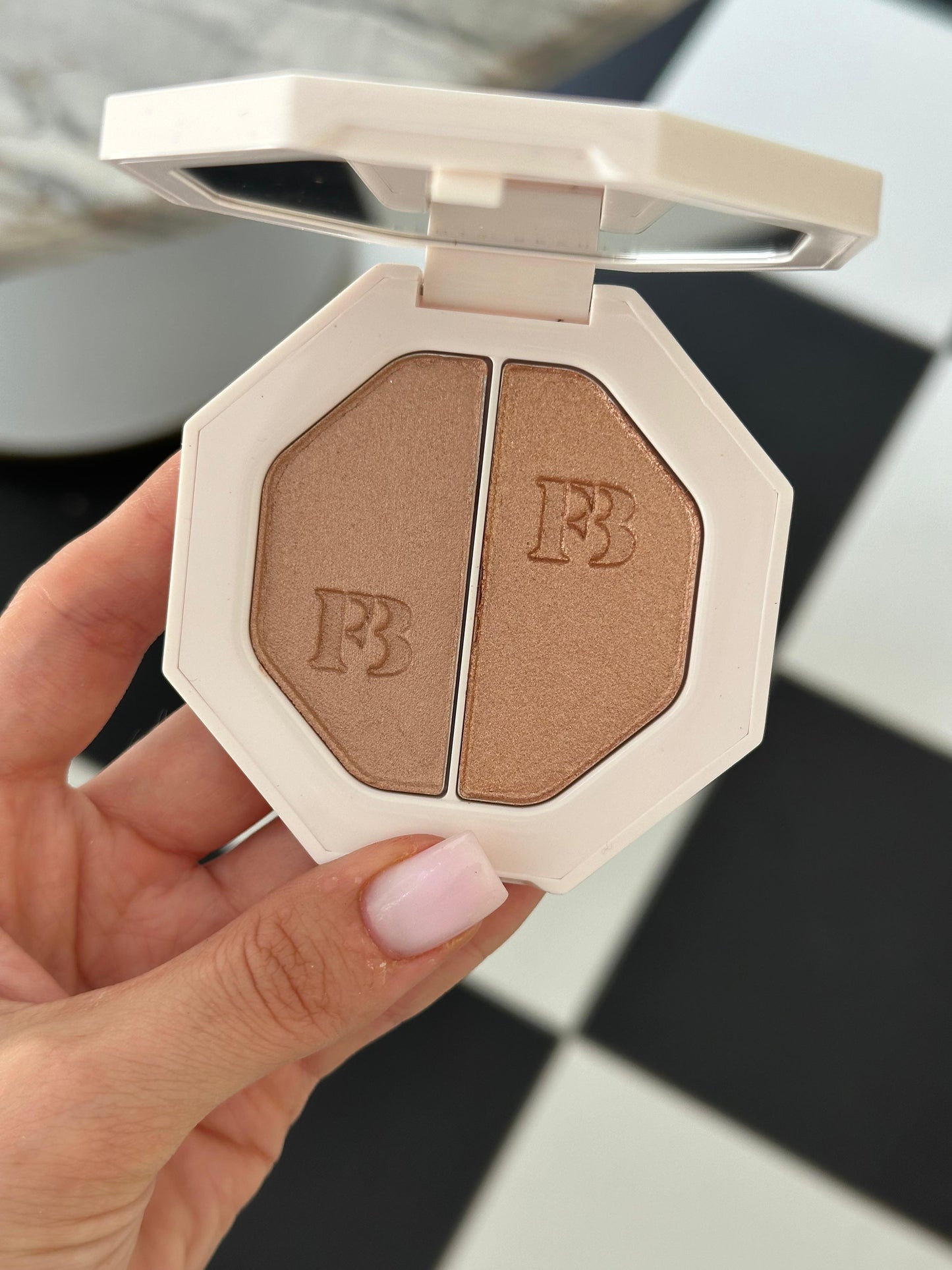 FENTY BEAUTY Killawatt Freestyle Highlighter Duo - Afternoon Snack/Mo’ Hunny