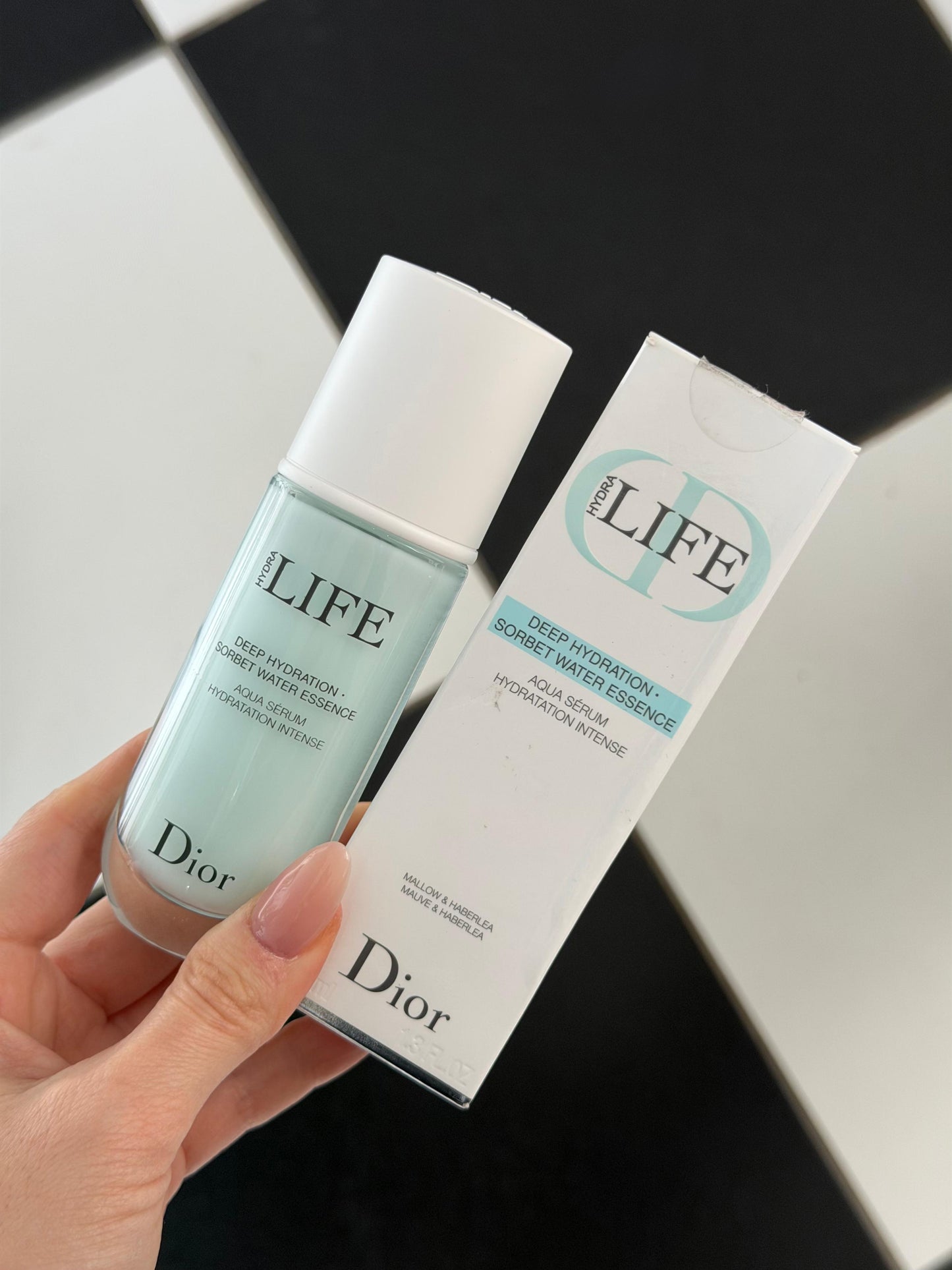 DIOR Hydra Life
Deep Hydration - Sorbet Water Essence