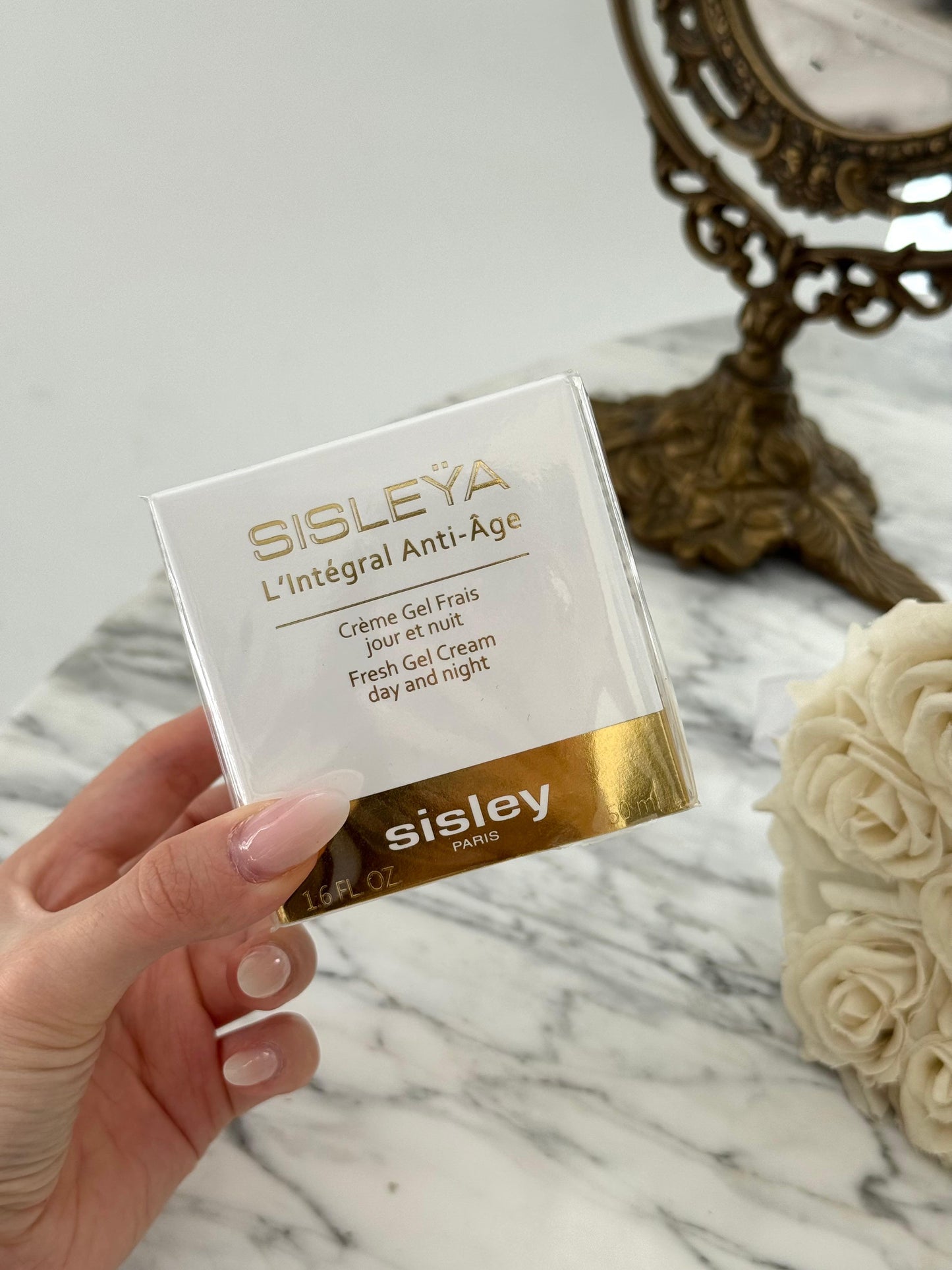 SISLEY Sisleÿa L’Intégral Anti-Age - Fresh Gel Cream Day And Night